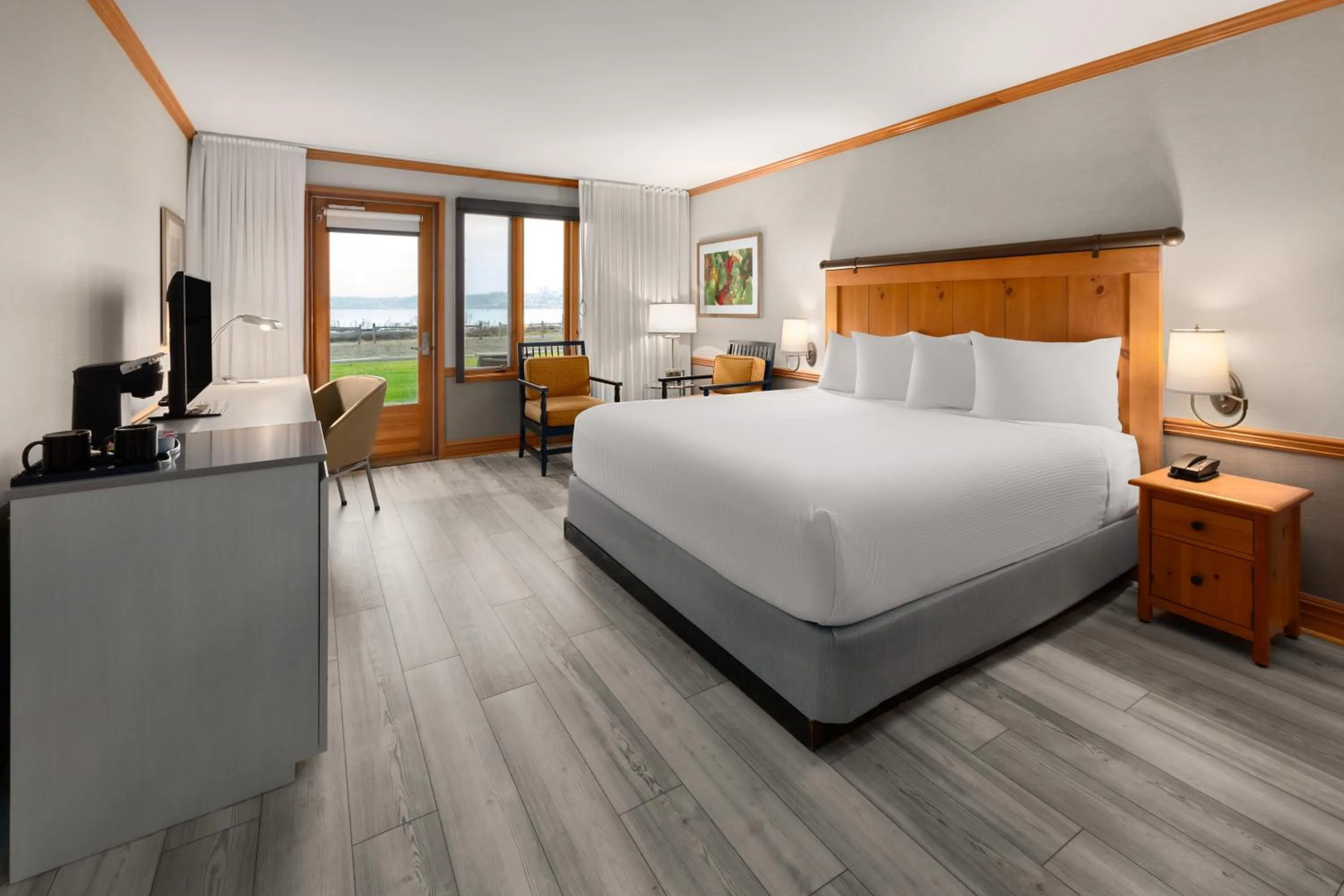 King Room with Bath w/Grab Bars and Patio - Water View - Mobility/Hearing Access - Non-Smoking in Semiahmoo Resort Golf & Spa, Trademark Collection by Wyndham