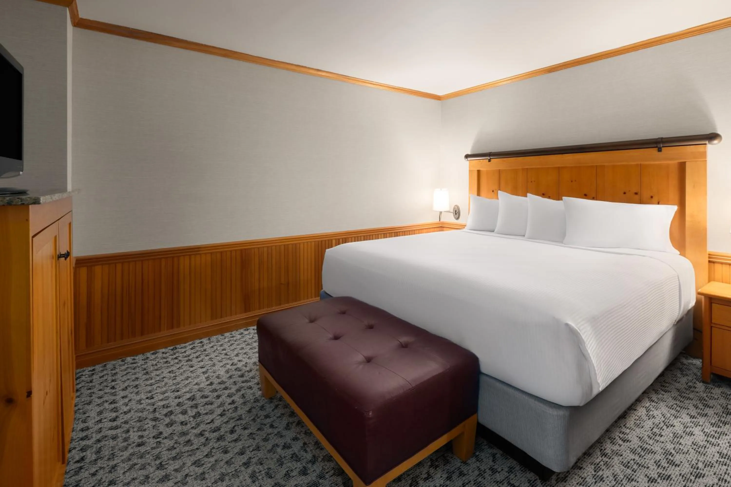 King Suite - Non-Smoking in Semiahmoo Resort Golf & Spa, Trademark Collection by Wyndham