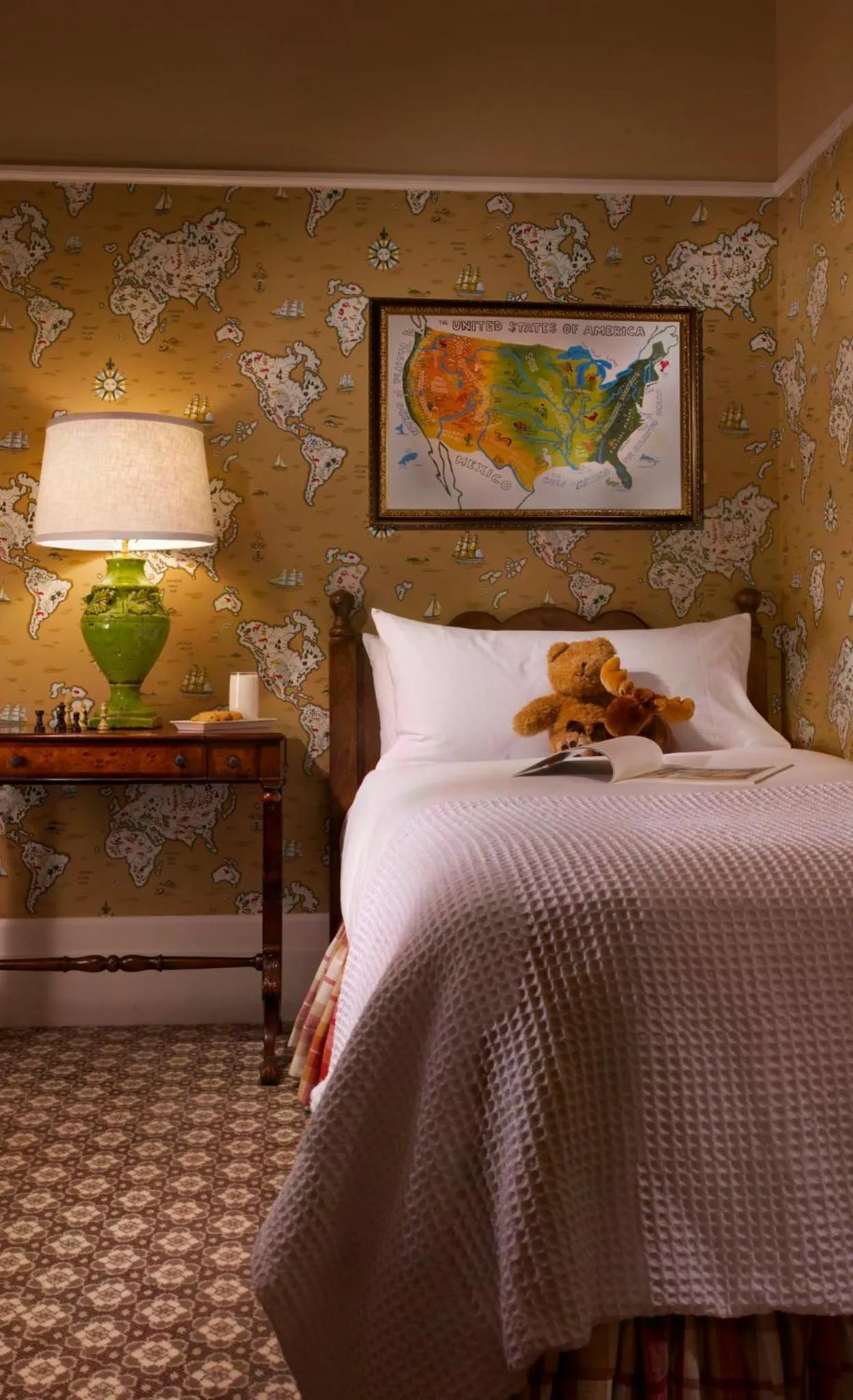 Luxury Family Suite-1 King & 2 Twin Beds in Omni Mount Washington Resort & Spa