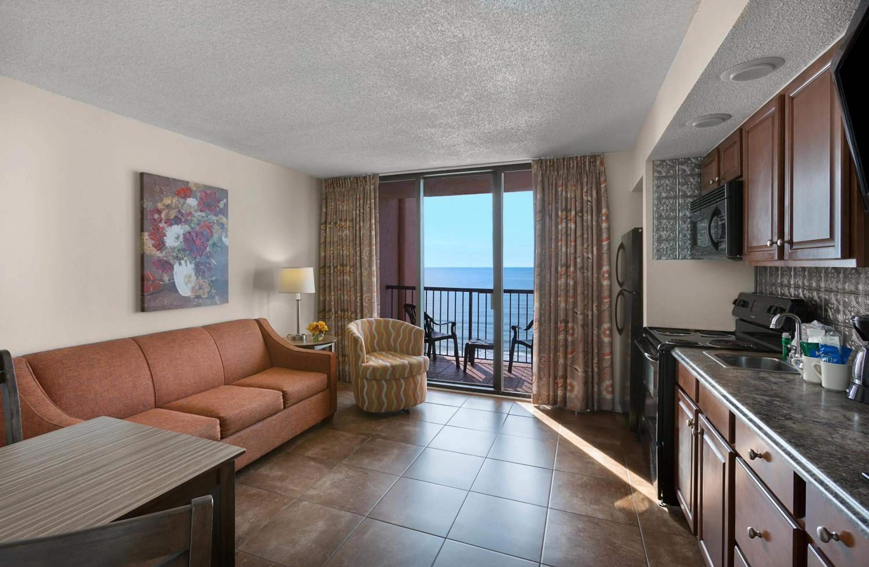 Oceanfront Executive Suite in Beach Colony Resort