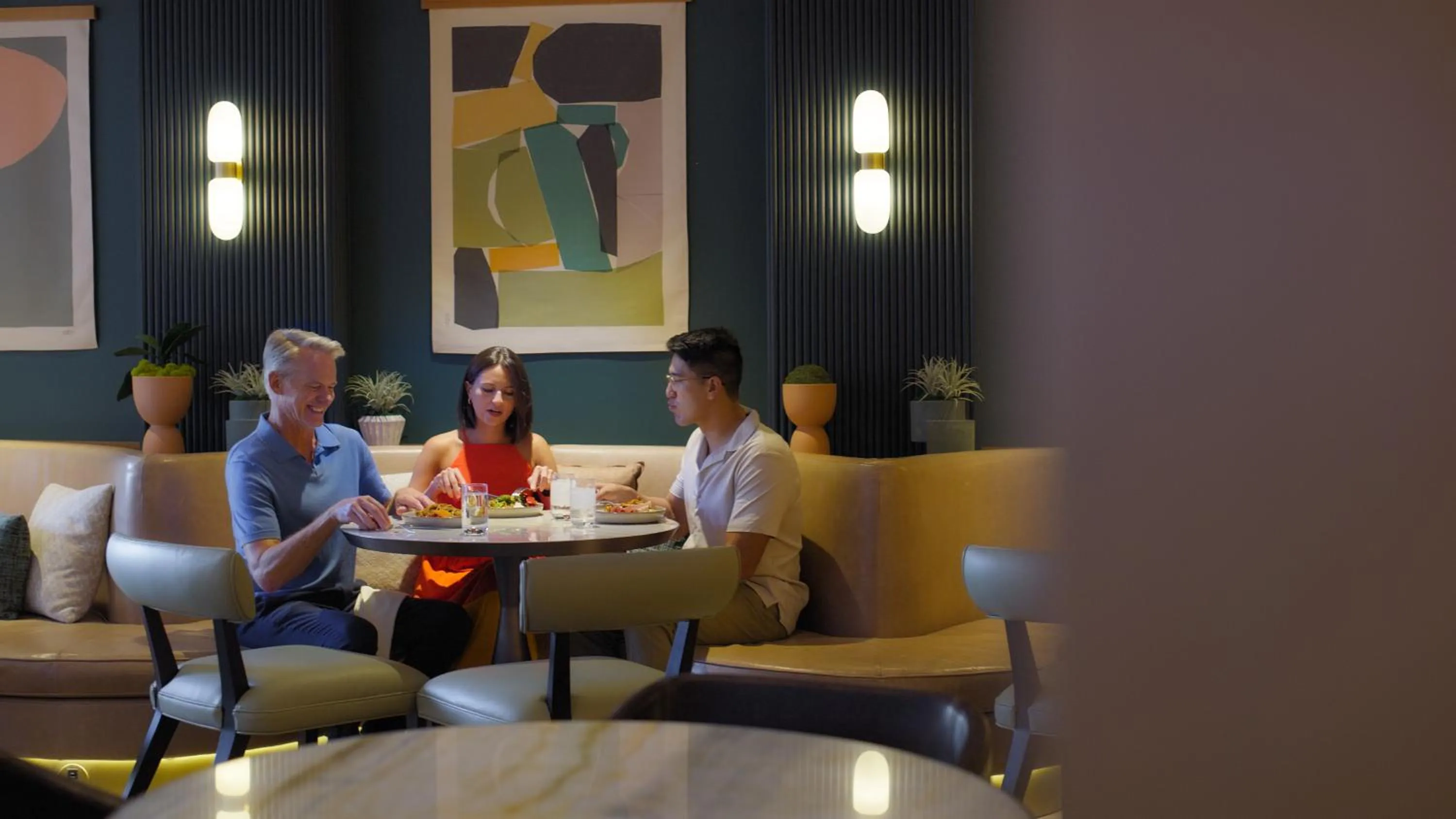 Queen Room with Two Queen Beds - Club Access in Hyatt Regency Irvine