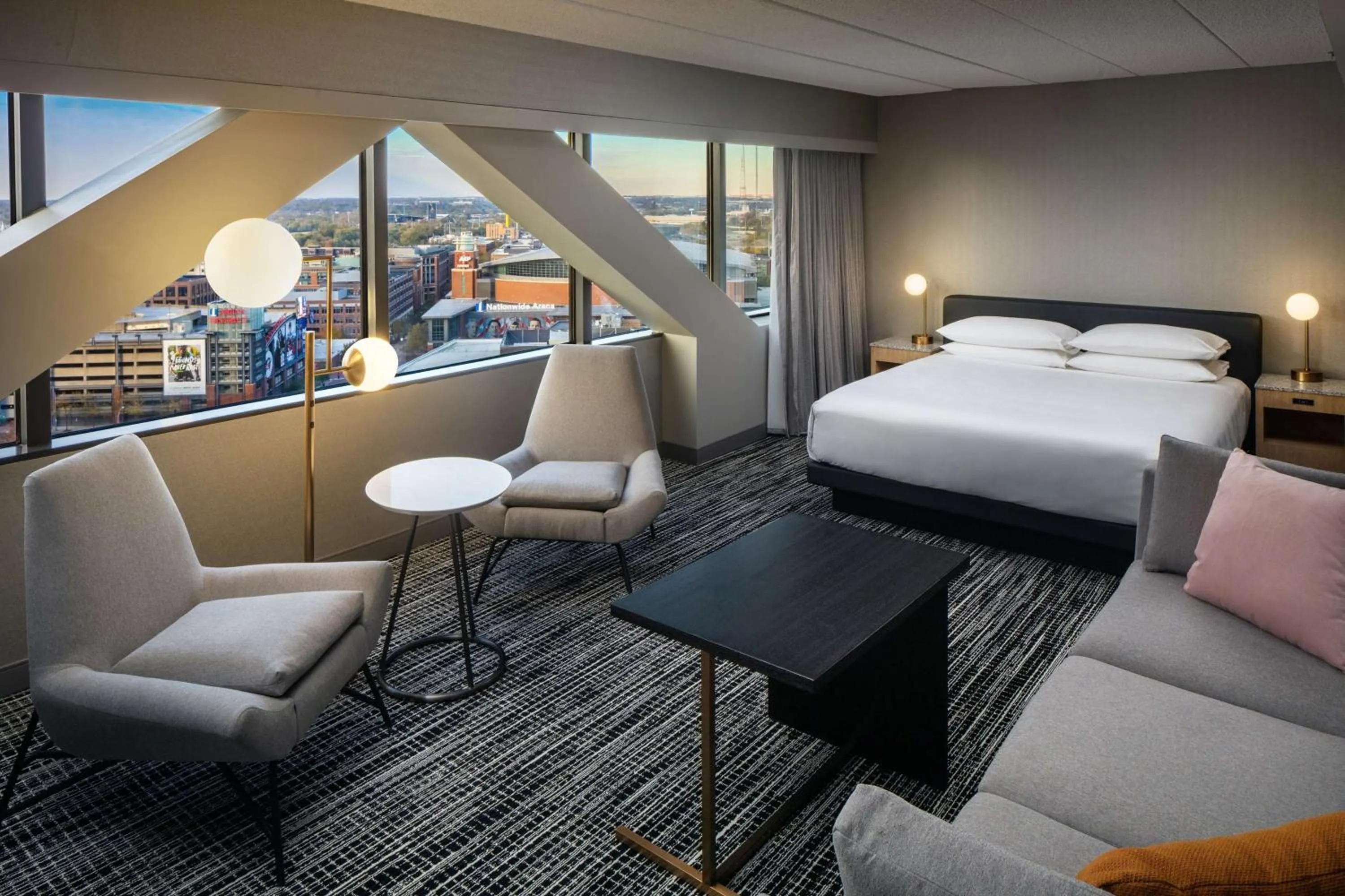 Deluxe King Room in Hyatt Regency Columbus