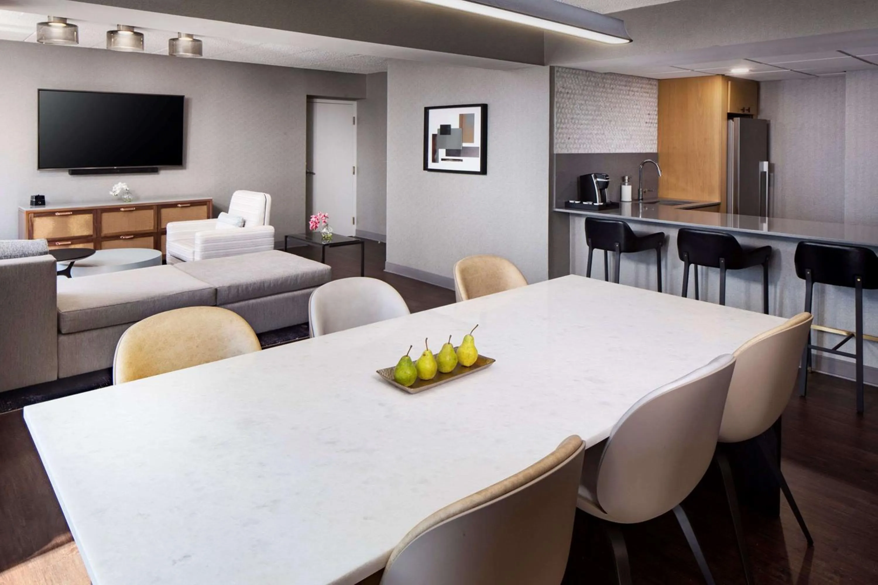 One-Bedroom Suite with Two Queen Beds in Hyatt Regency Columbus