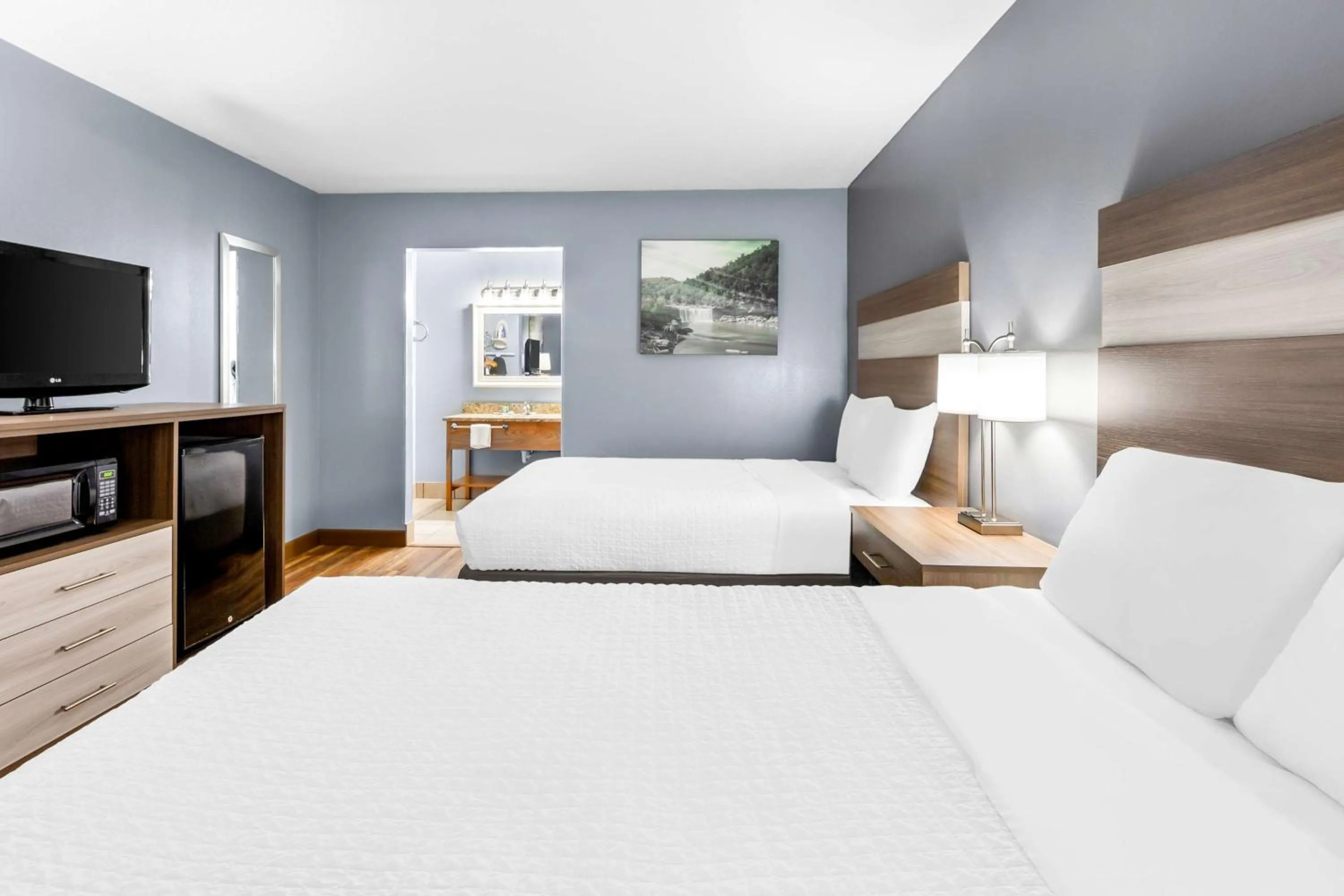 Double Room with Two Double Beds - Non-Smoking in Best Western Wilderness Trail Inn