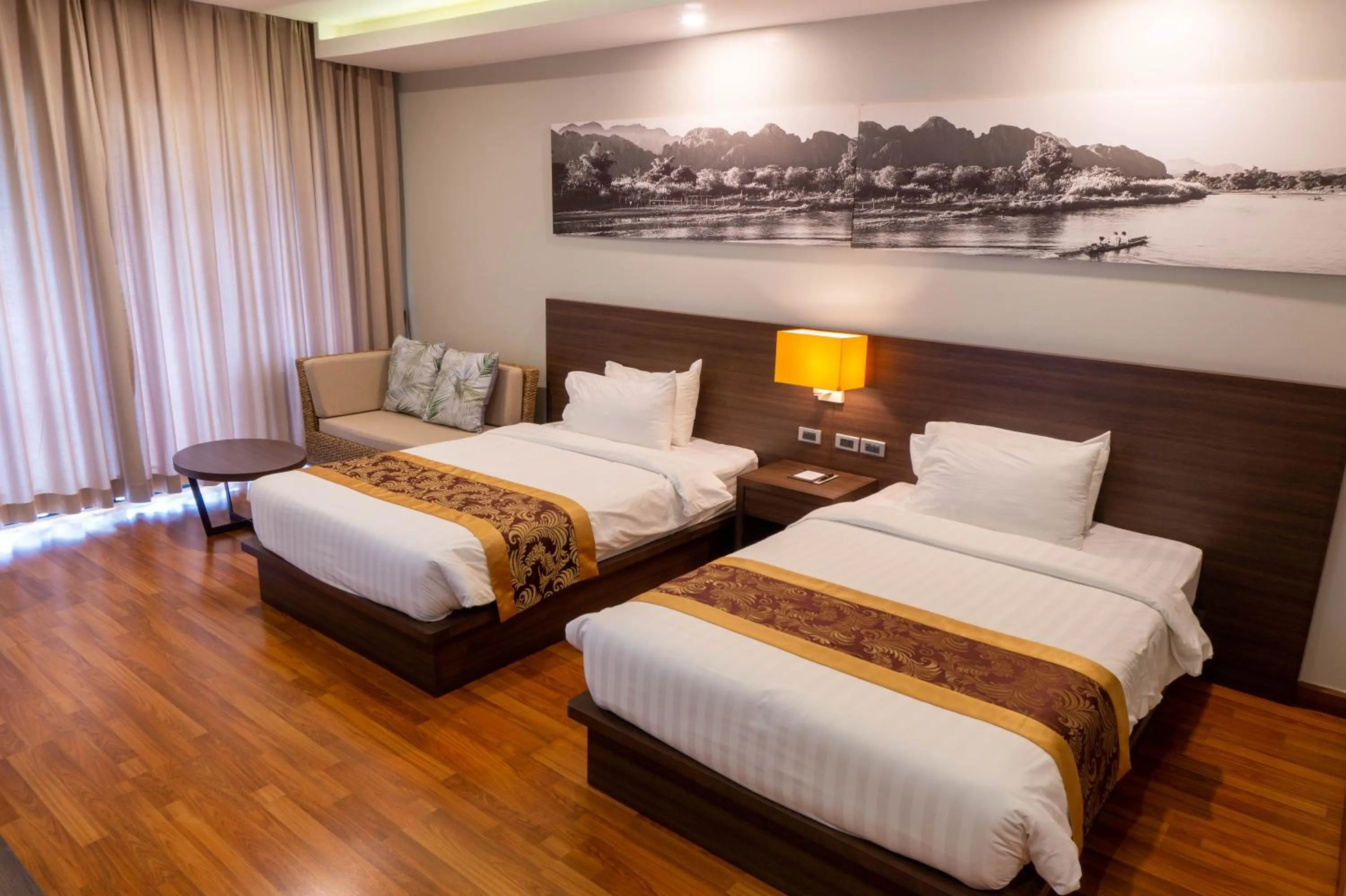 Deluxe Twin Room in Tmark Resort Vangvieng