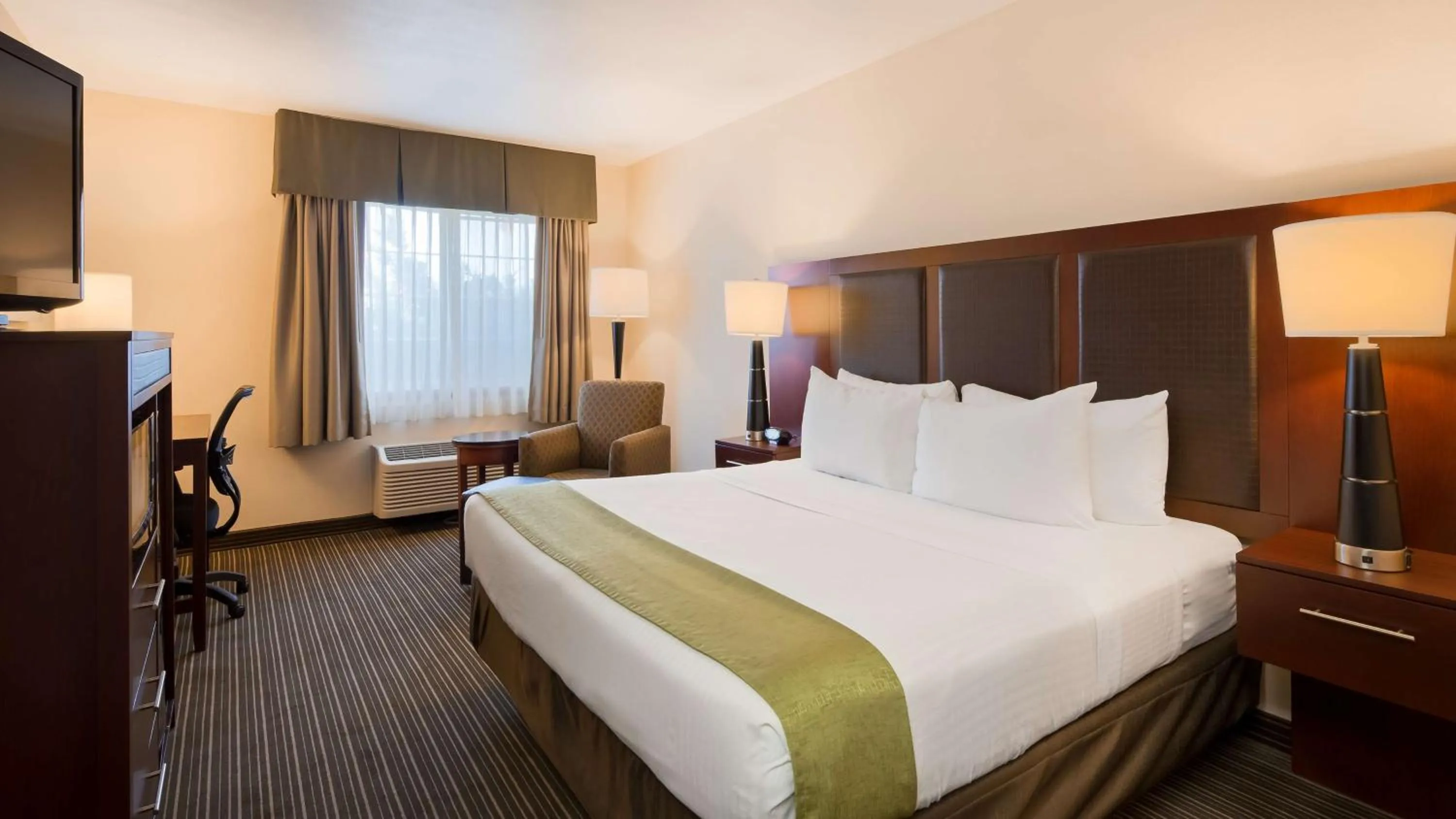 King Room in Best Western J. C. Inn