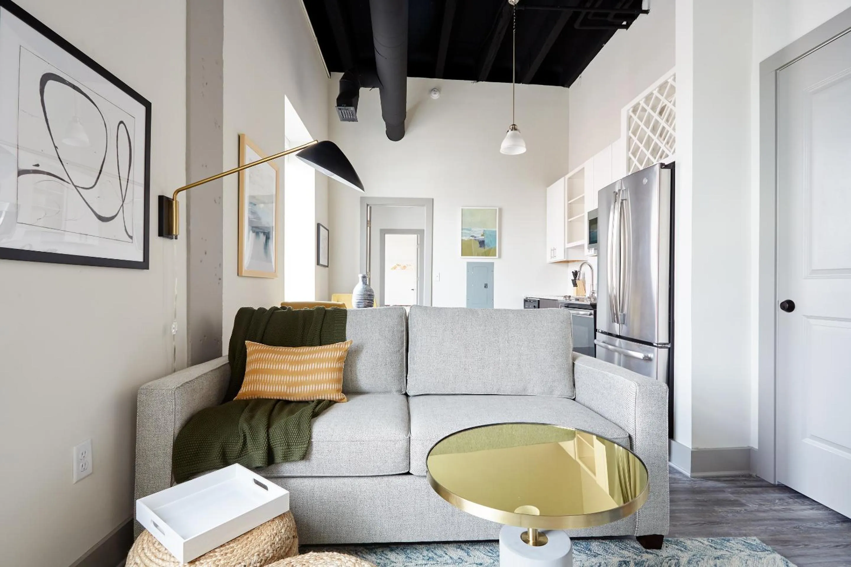 One-Bedroom Apartment (Self Check-in with Virtual Front Desk) in Kasa Altmayer Savannah