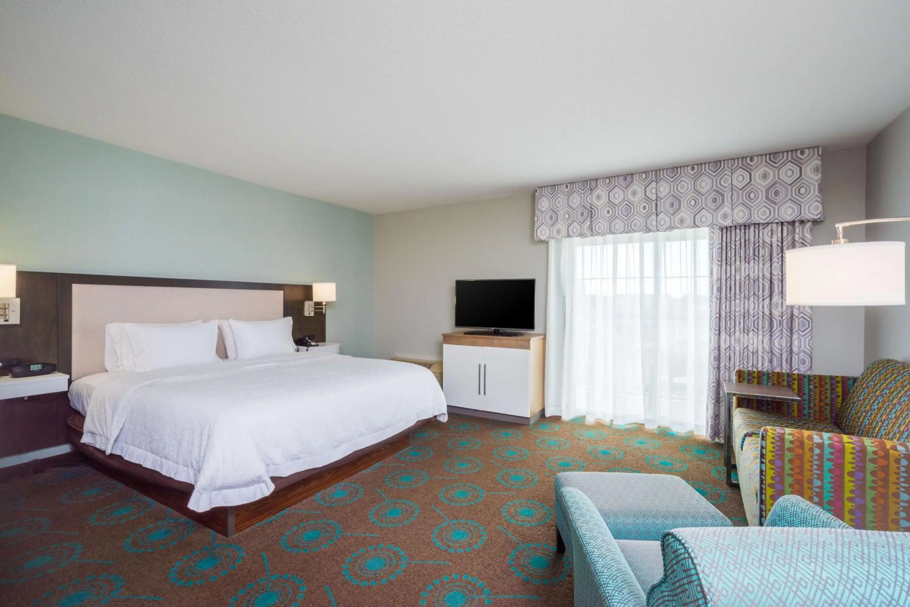 King Studio Suite - Non Smoking in Hampton Inn & Suites Chincoteague-Waterfront, Va
