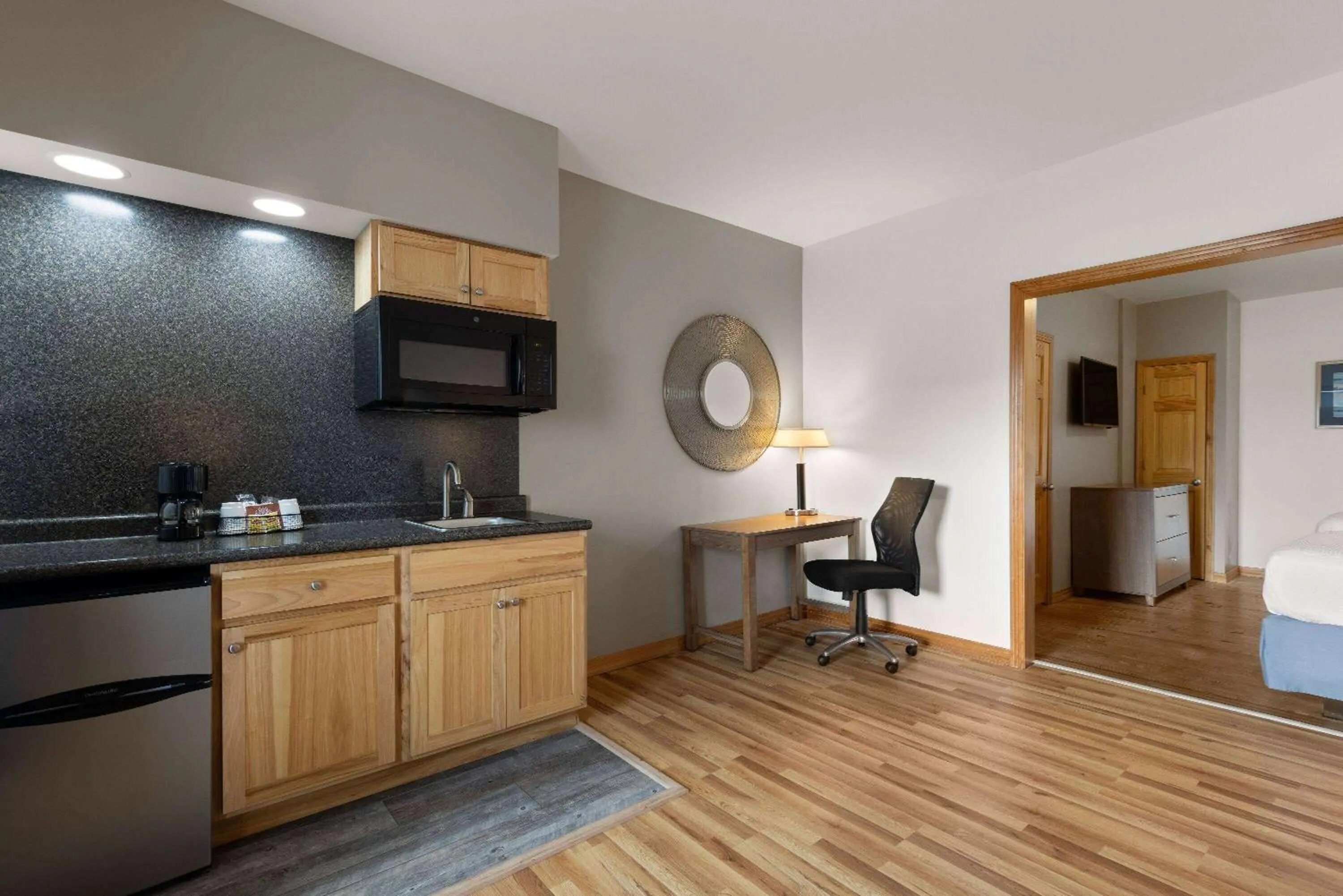 Suite with Two Double Beds Non Smoking First or Second Floor in Days Inn by Wyndham Kill Devil Hills Oceanfront - Wilbur