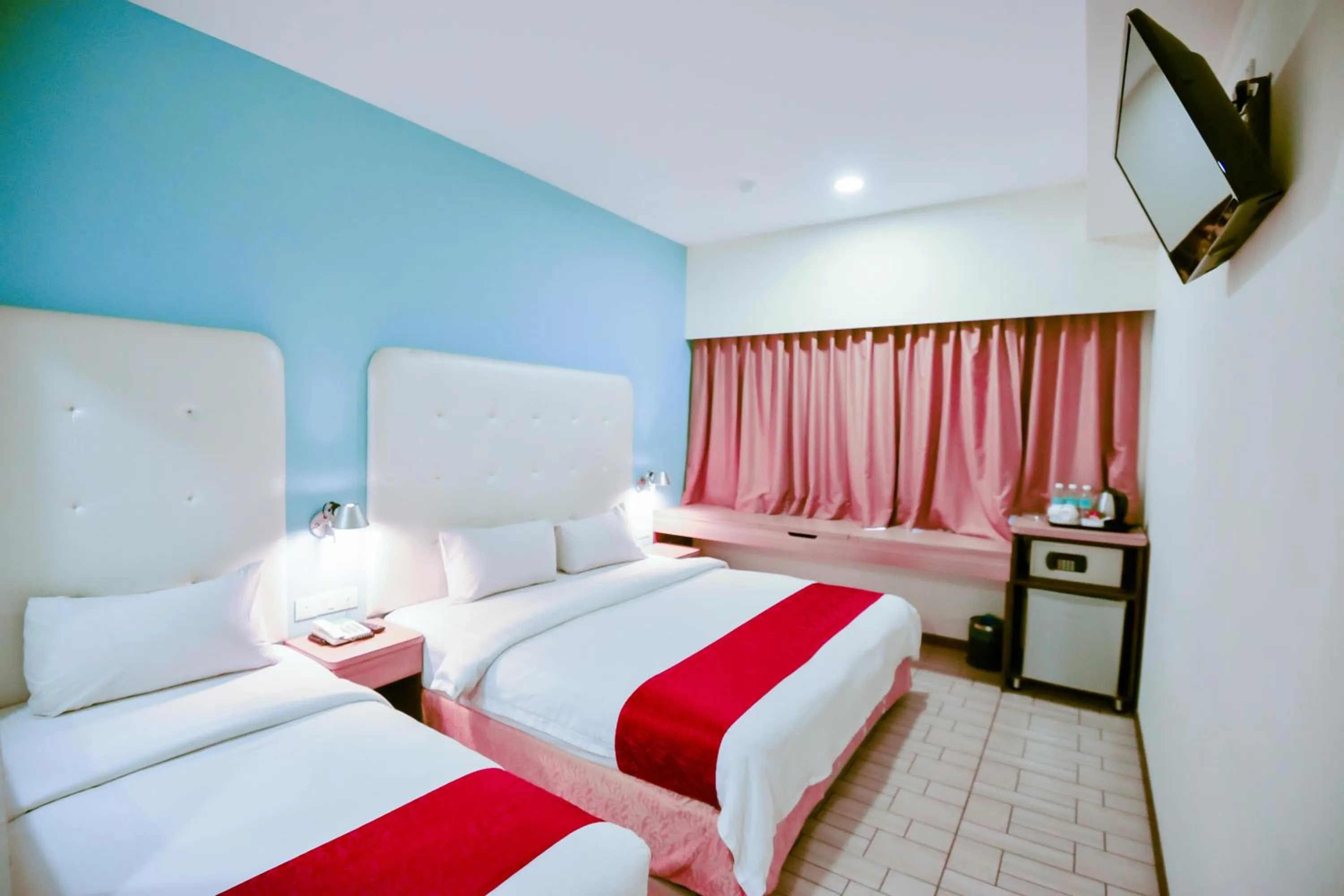 Deluxe Family Room in Lumut Suites