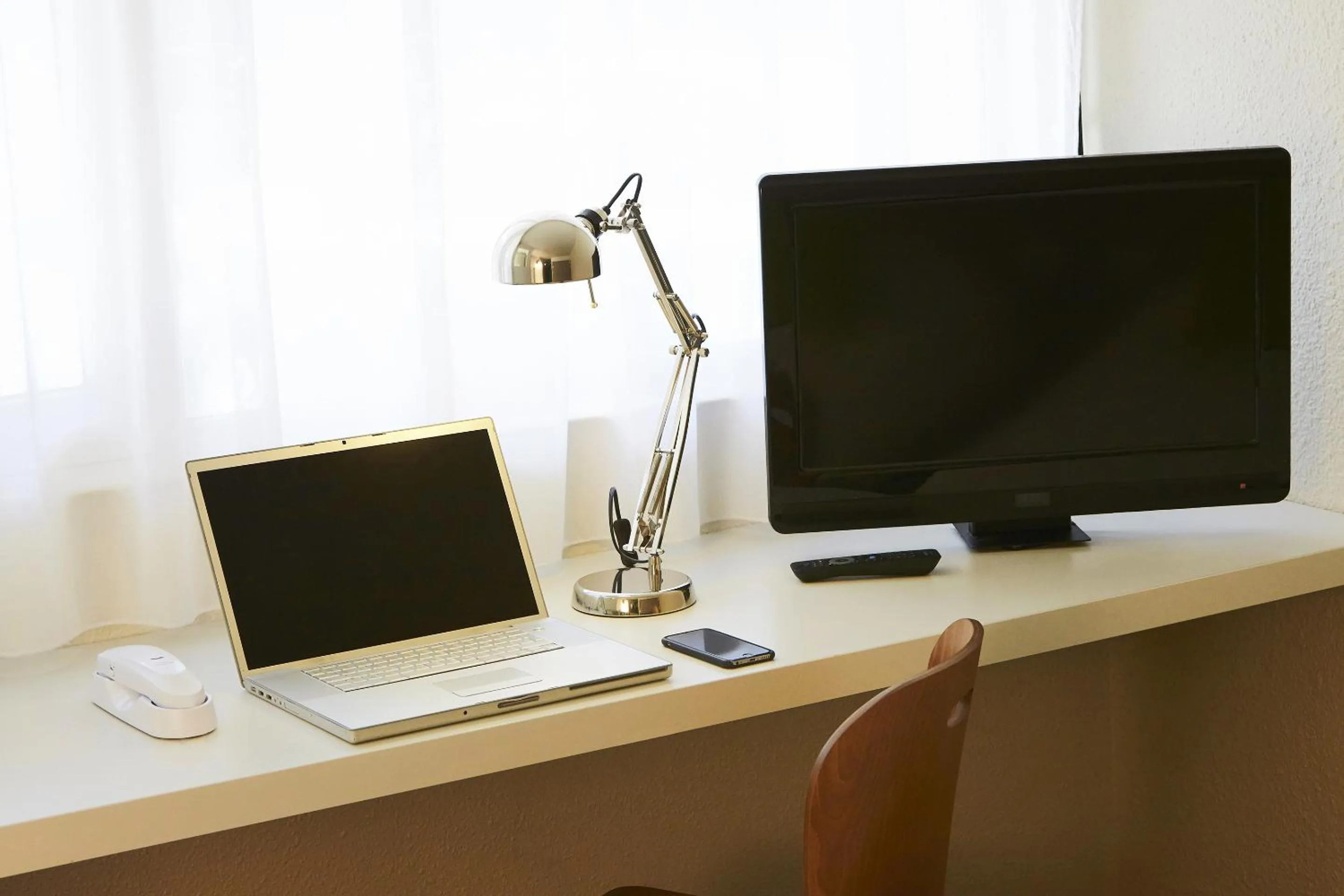 Standard Twin Room in Campanile Hotel Compiegne