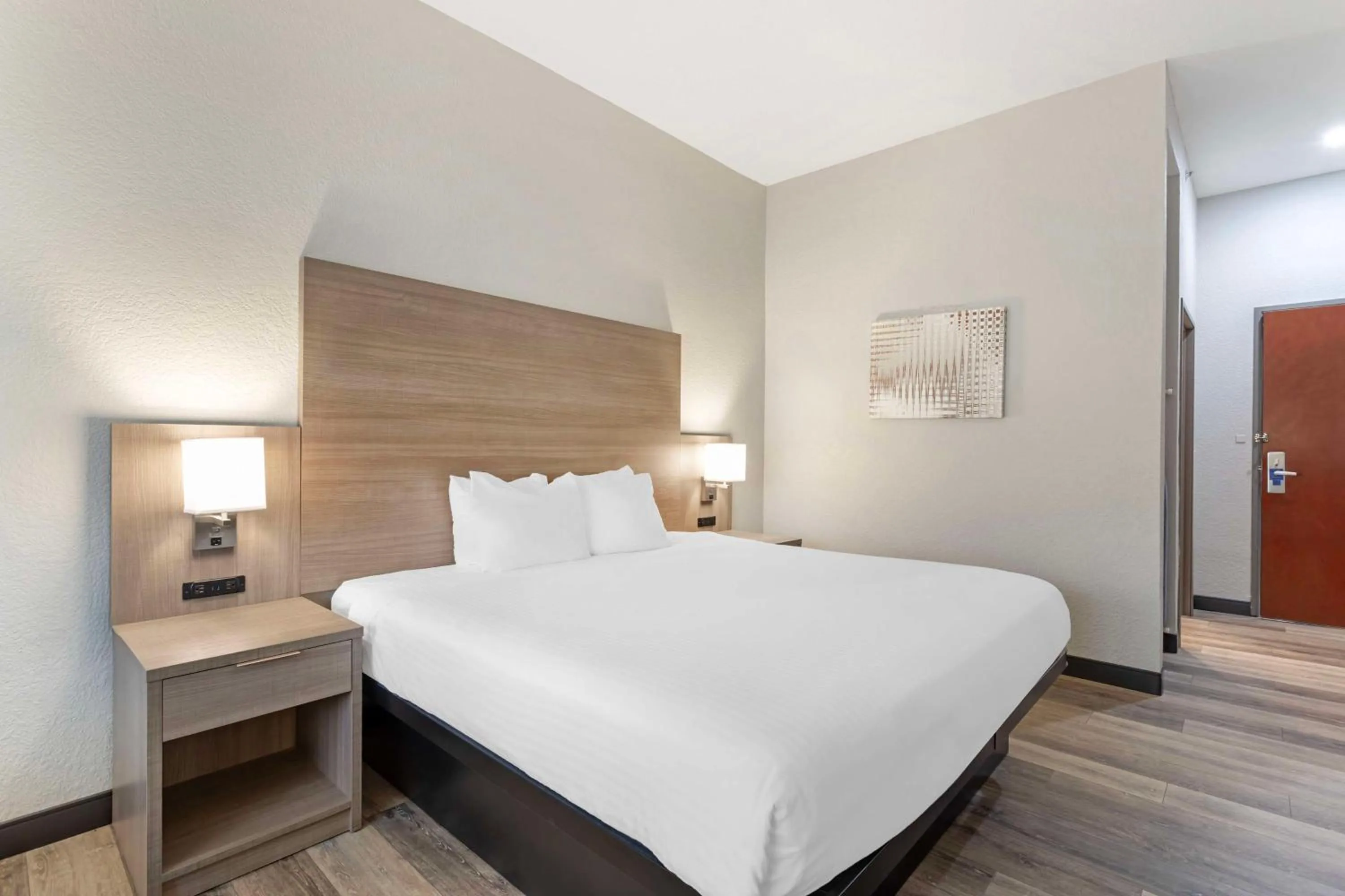 King Room - Non-Smoking in Best Western of Wise