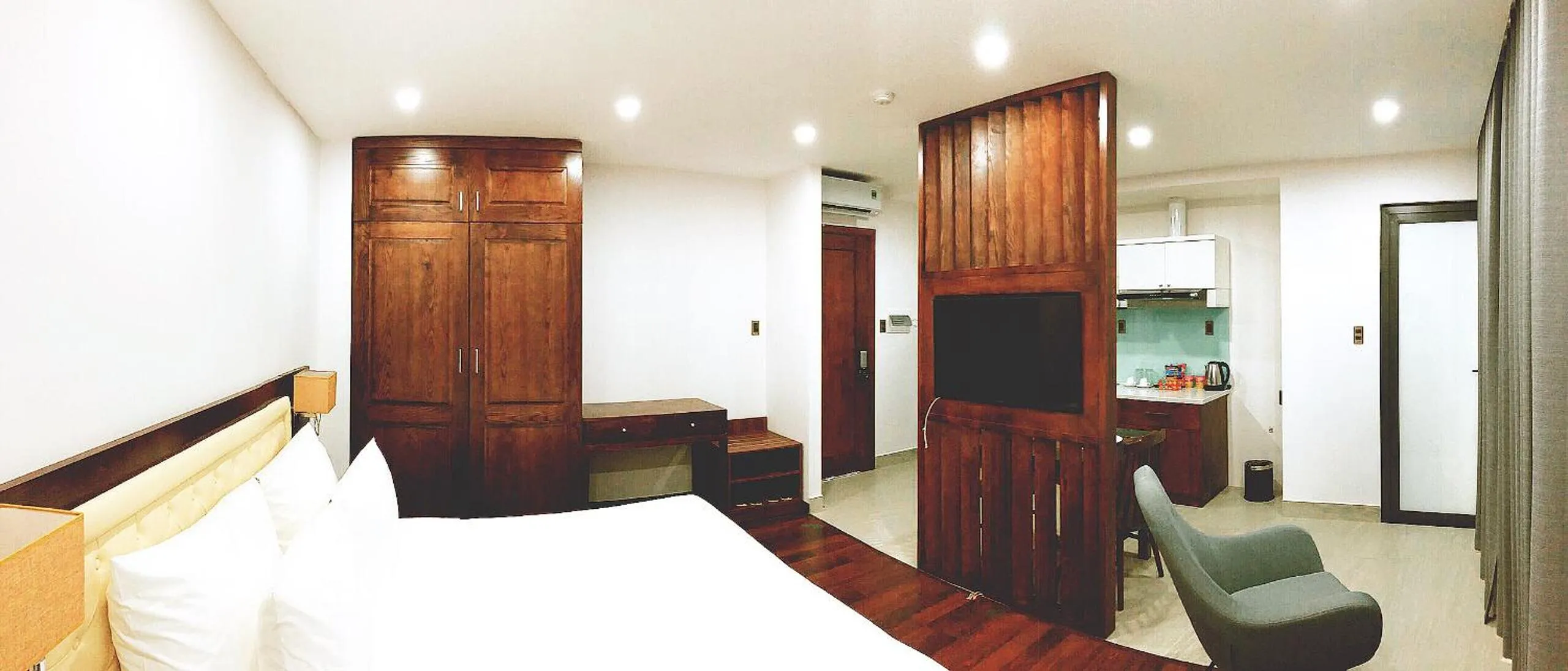 Duplex Quadruple Room in DANA RESIDENCE