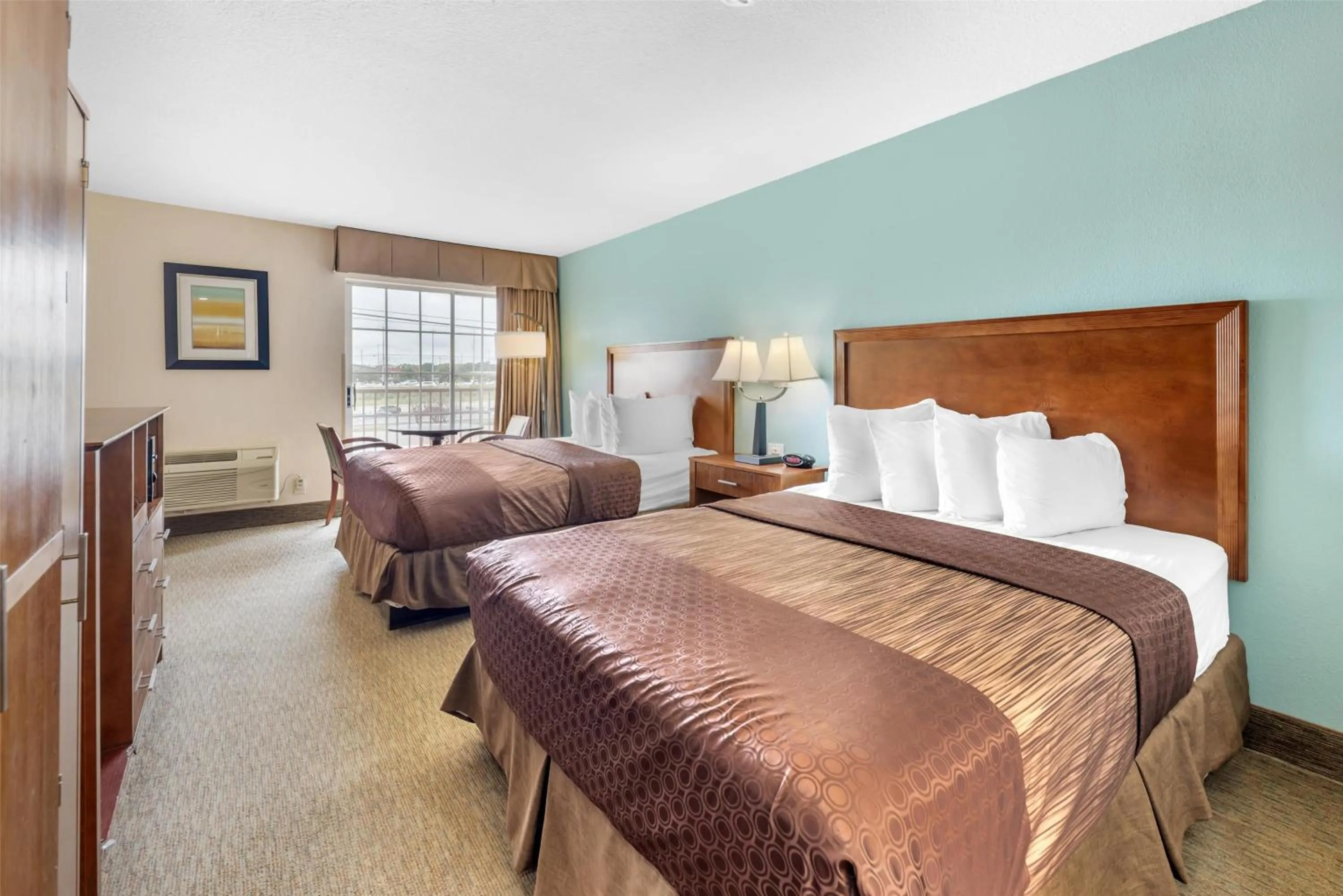 Queen Room with Two Queen Beds - Non Smoking in Best Western Plus Atrium Inn