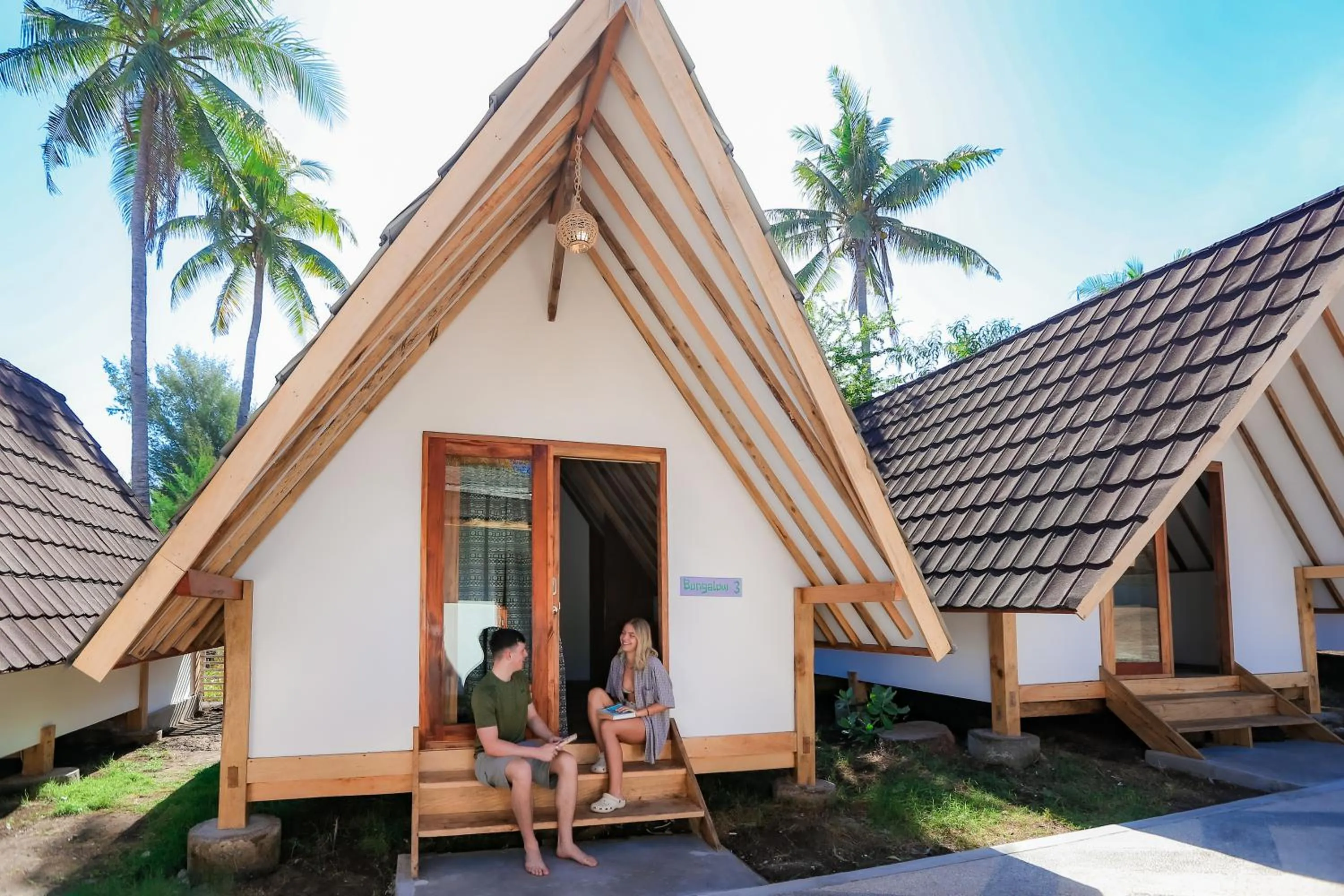 Standard Twin Room in Mad Monkey Gili Trawangan