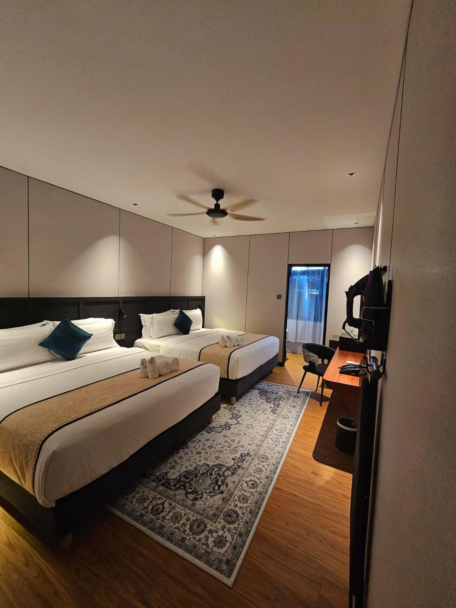 Two-Bedroom Suite in Carnarvon Suites