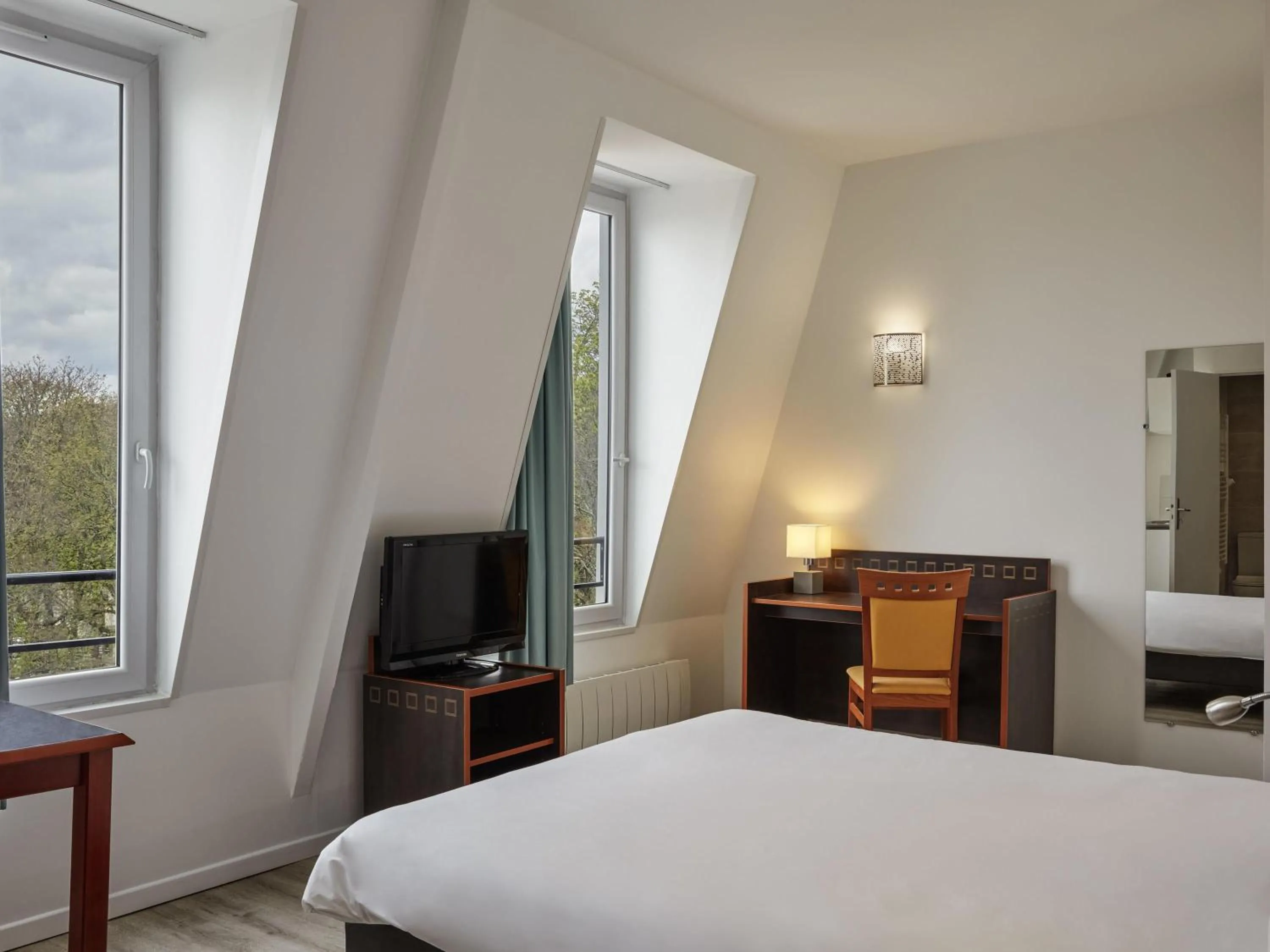 Studio in Aparthotel Adagio Access Paris Philippe Auguste