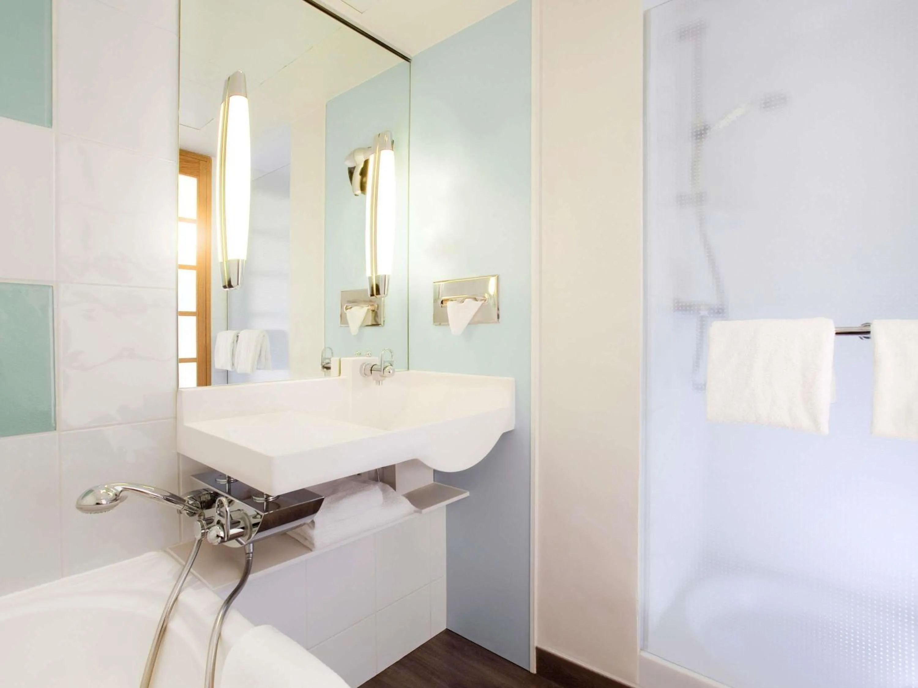 Classic Family Room in Novotel Paris Centre Tour Eiffel