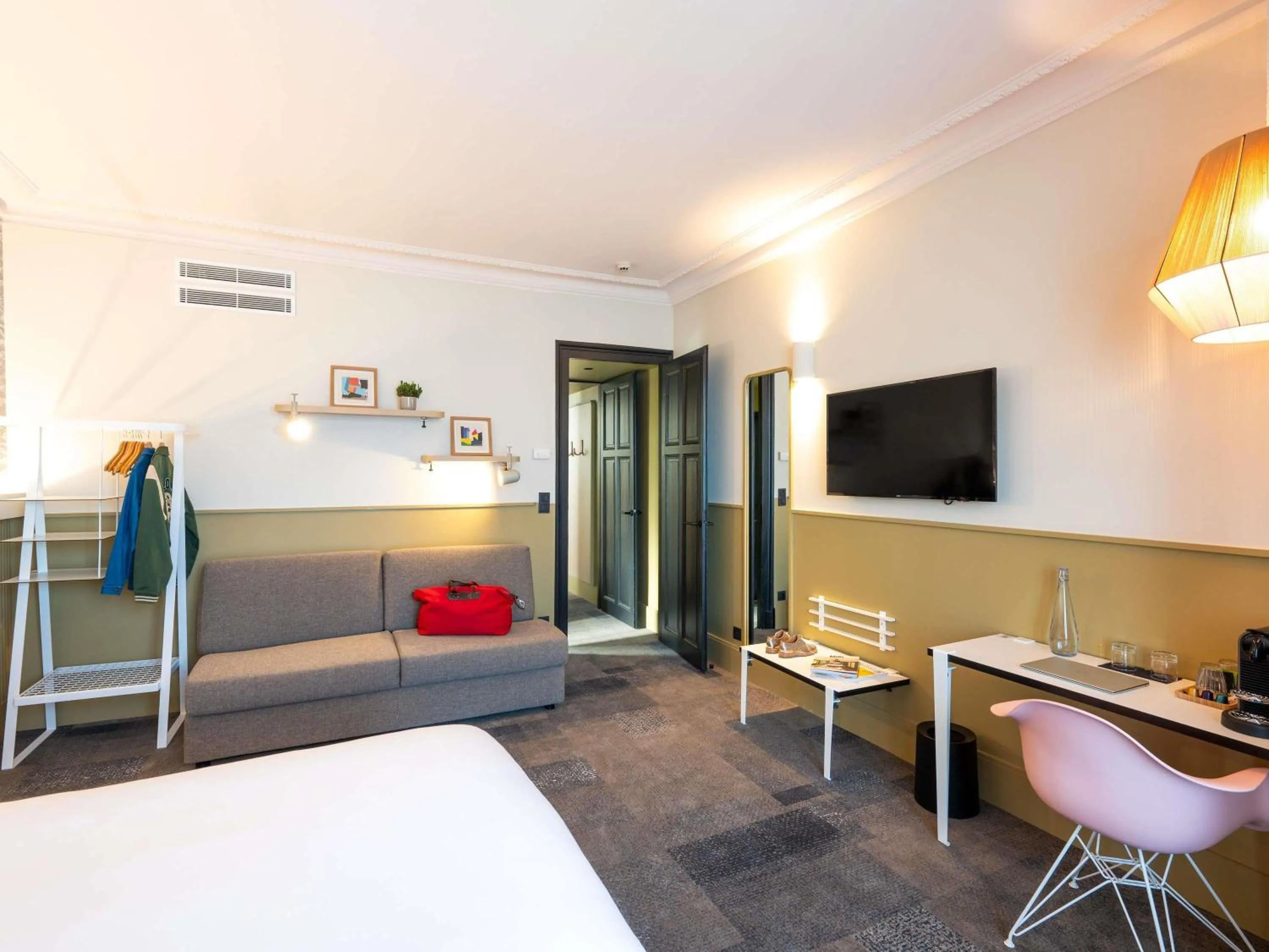 Junior Suite - City Side in ibis Lyon Centre Perrache