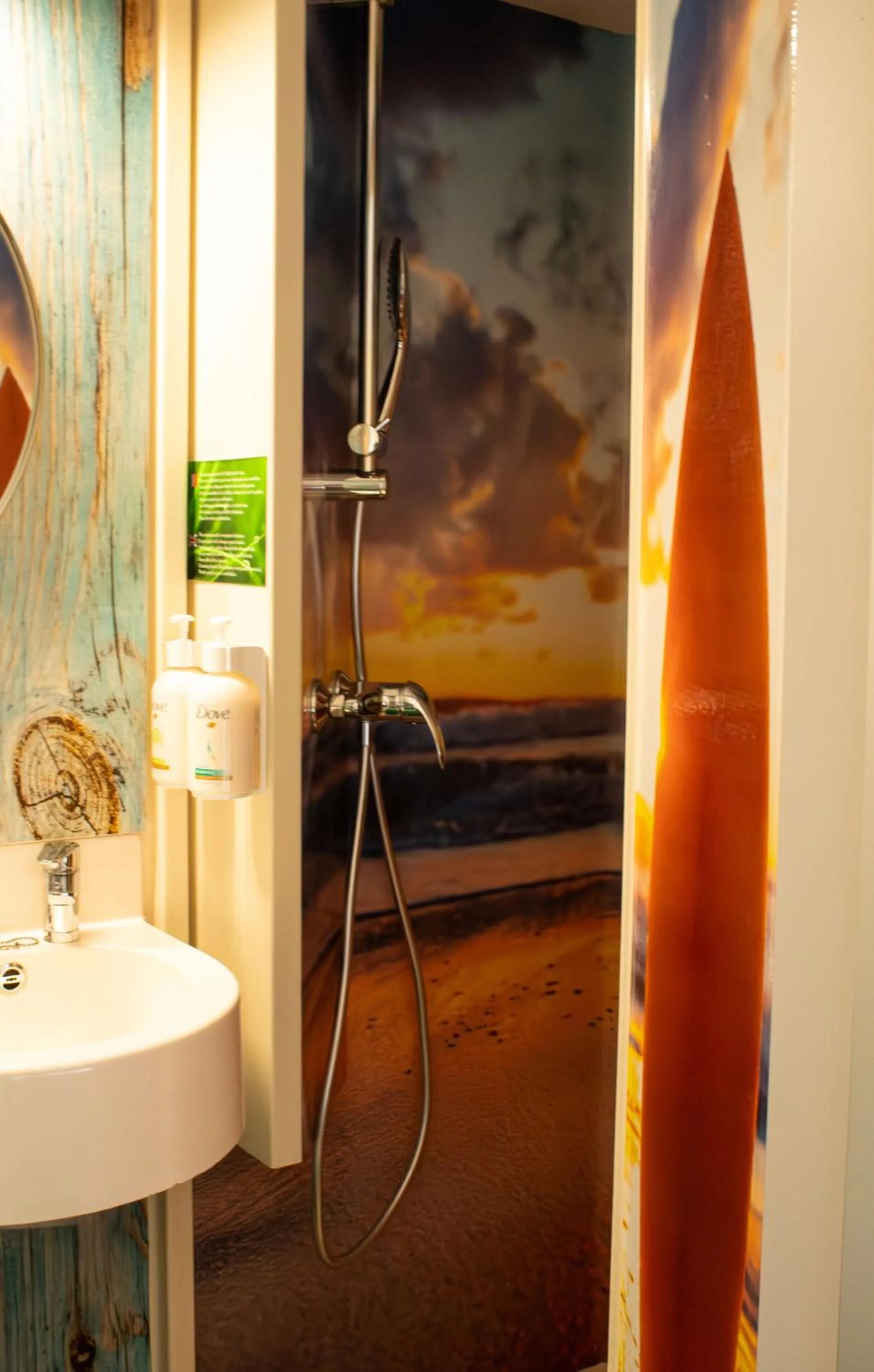 Standard Triple Room in Hôtel Les Genêts Bayonne