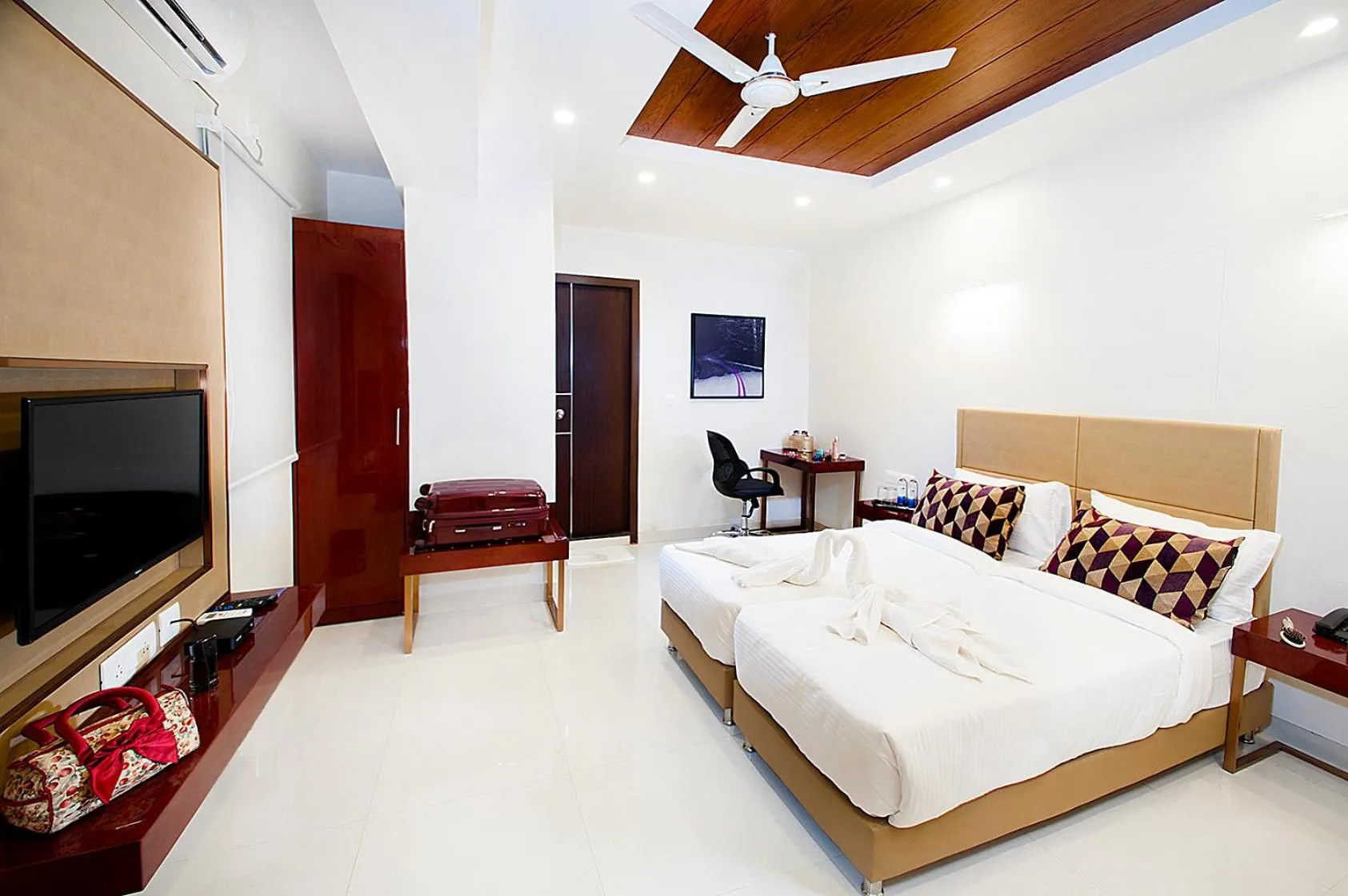 Standard Double Room - single occupancy in Raj Residency