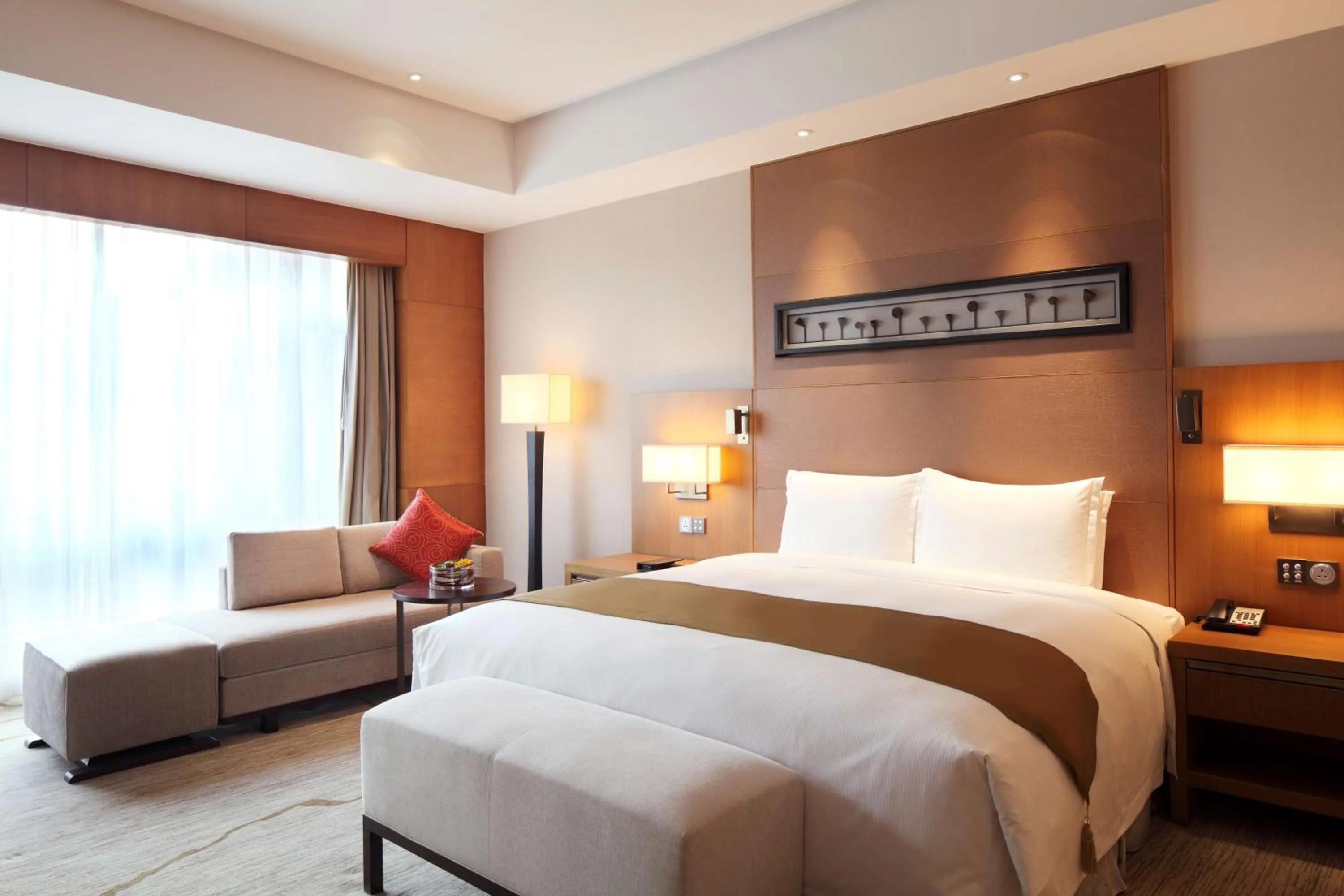 Executive King Room - Lounge Access in DoubleTree By Hilton Jiaxing