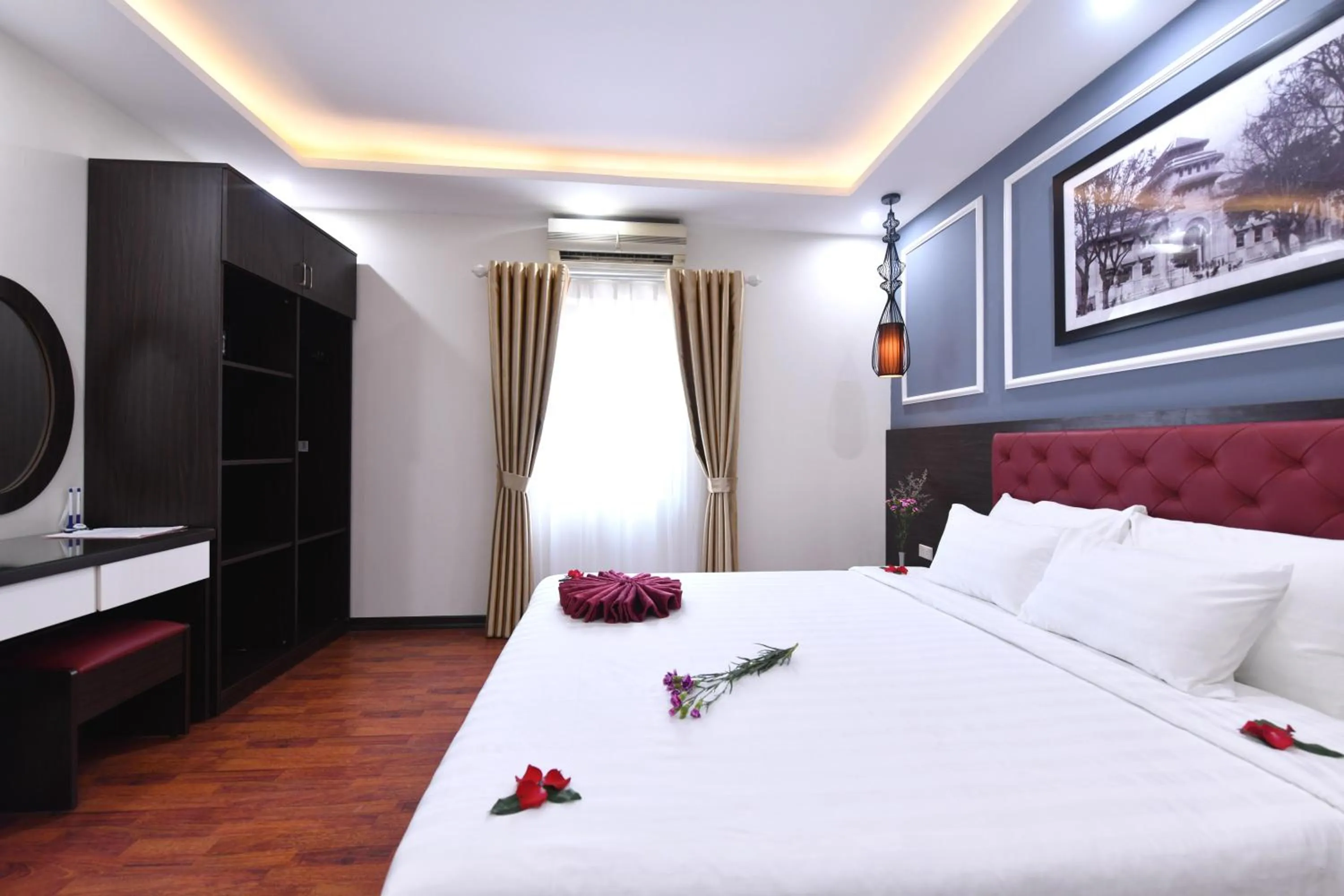 Deluxe Double or Twin Room in Hanoi Elpis Grand Hotel