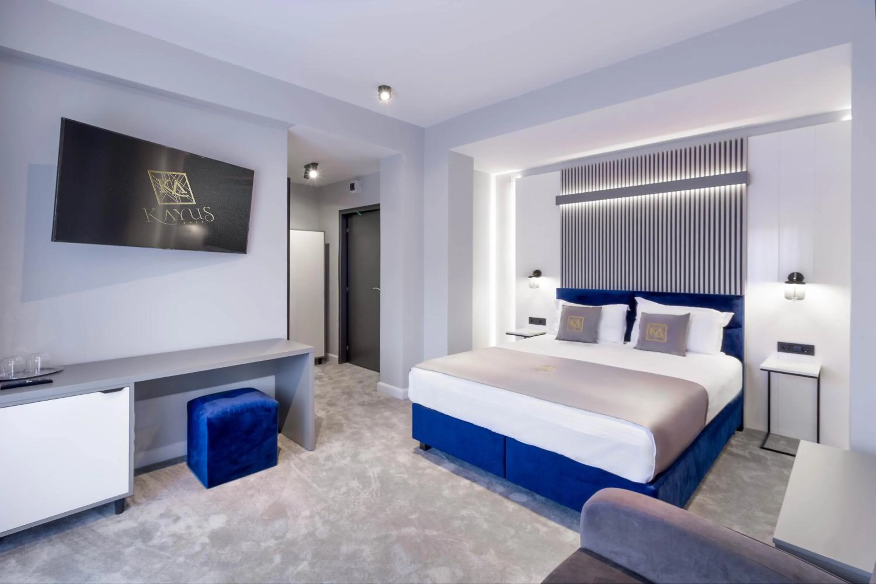 Family Room in Kayus