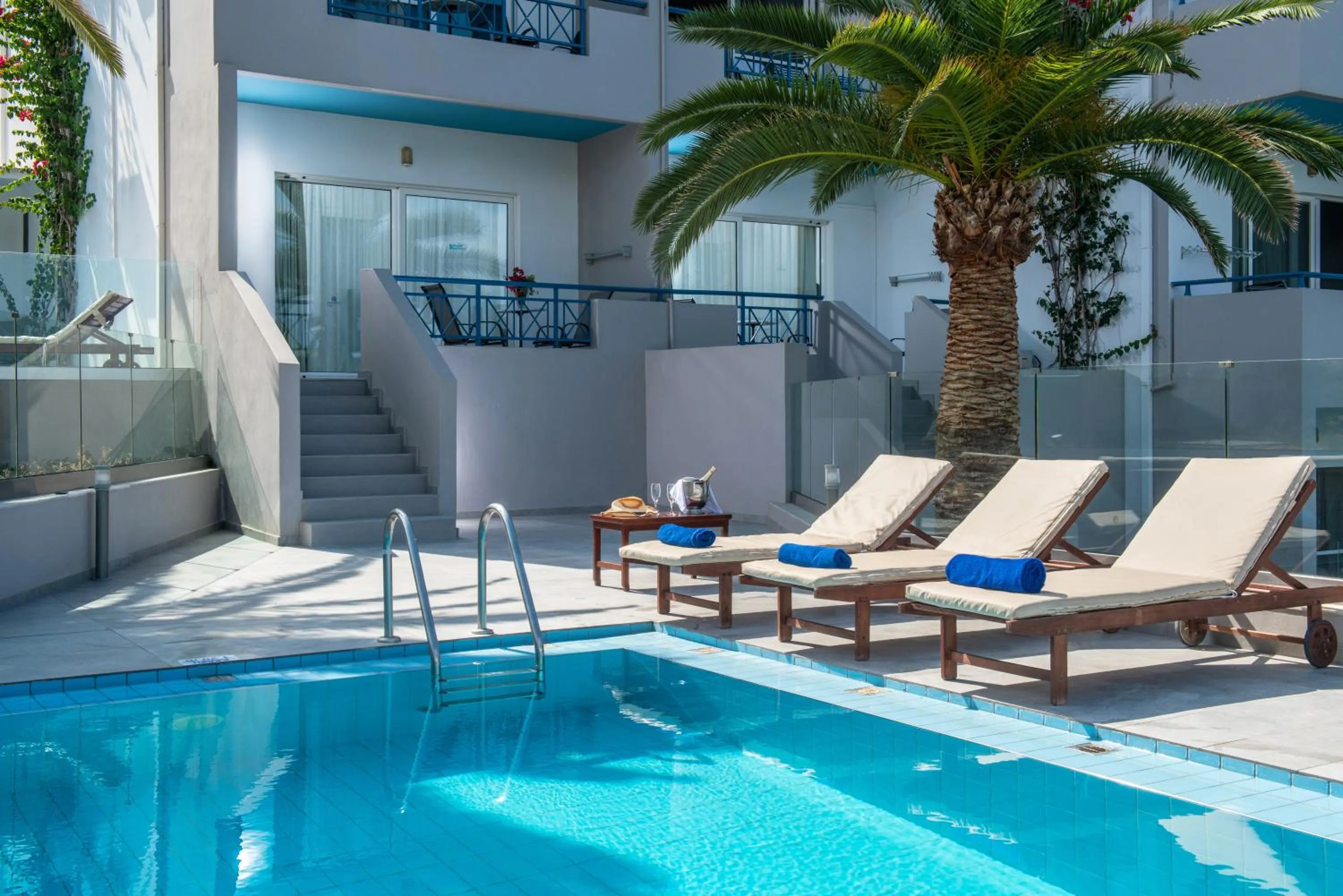 Suite With Private Pool and Sea View in Rethymno Mare Royal & Water Park