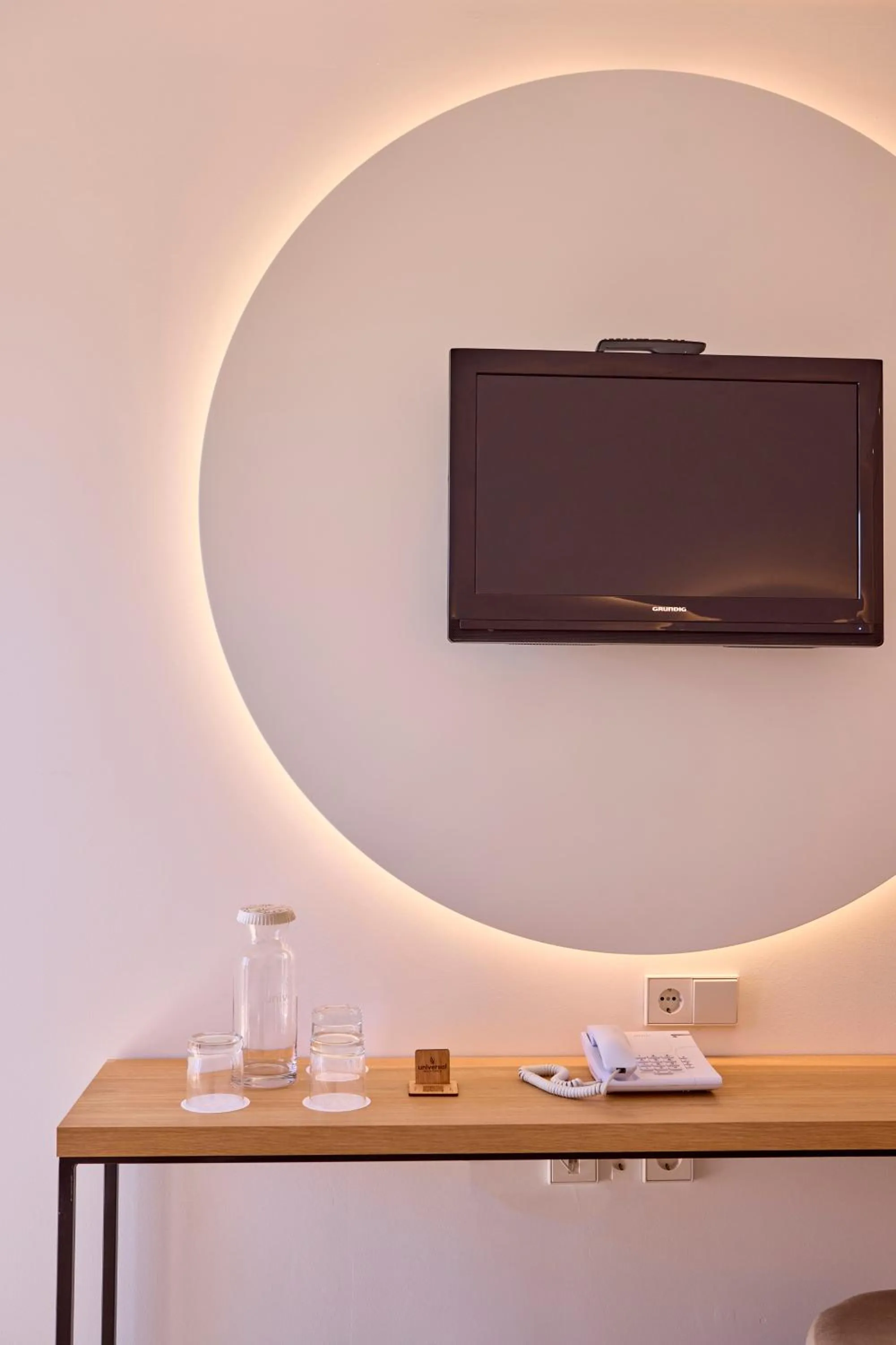 Double Room in Universal Hotel Bikini