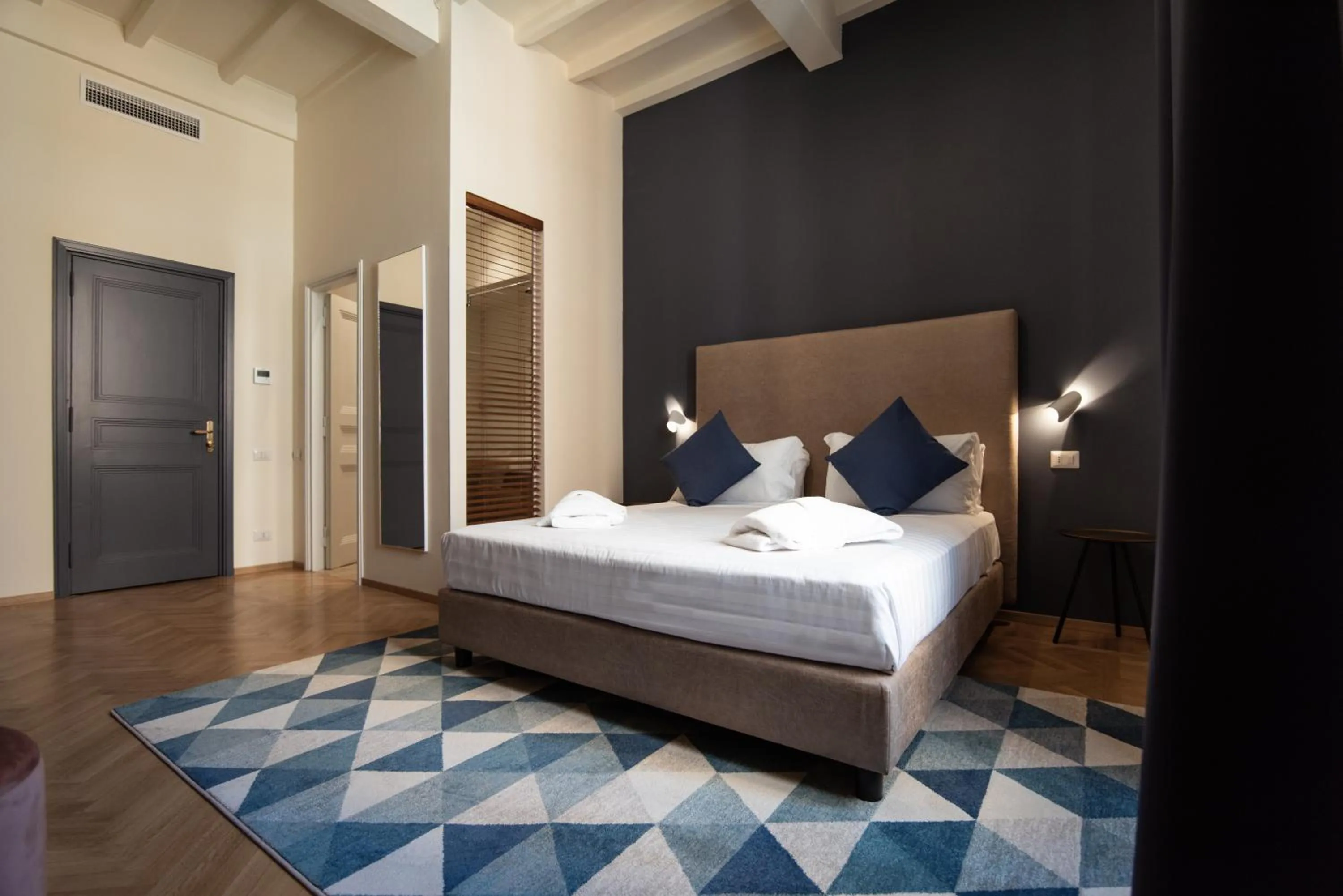 Deluxe King Room in BEIGE ET BLE' GuestHouse