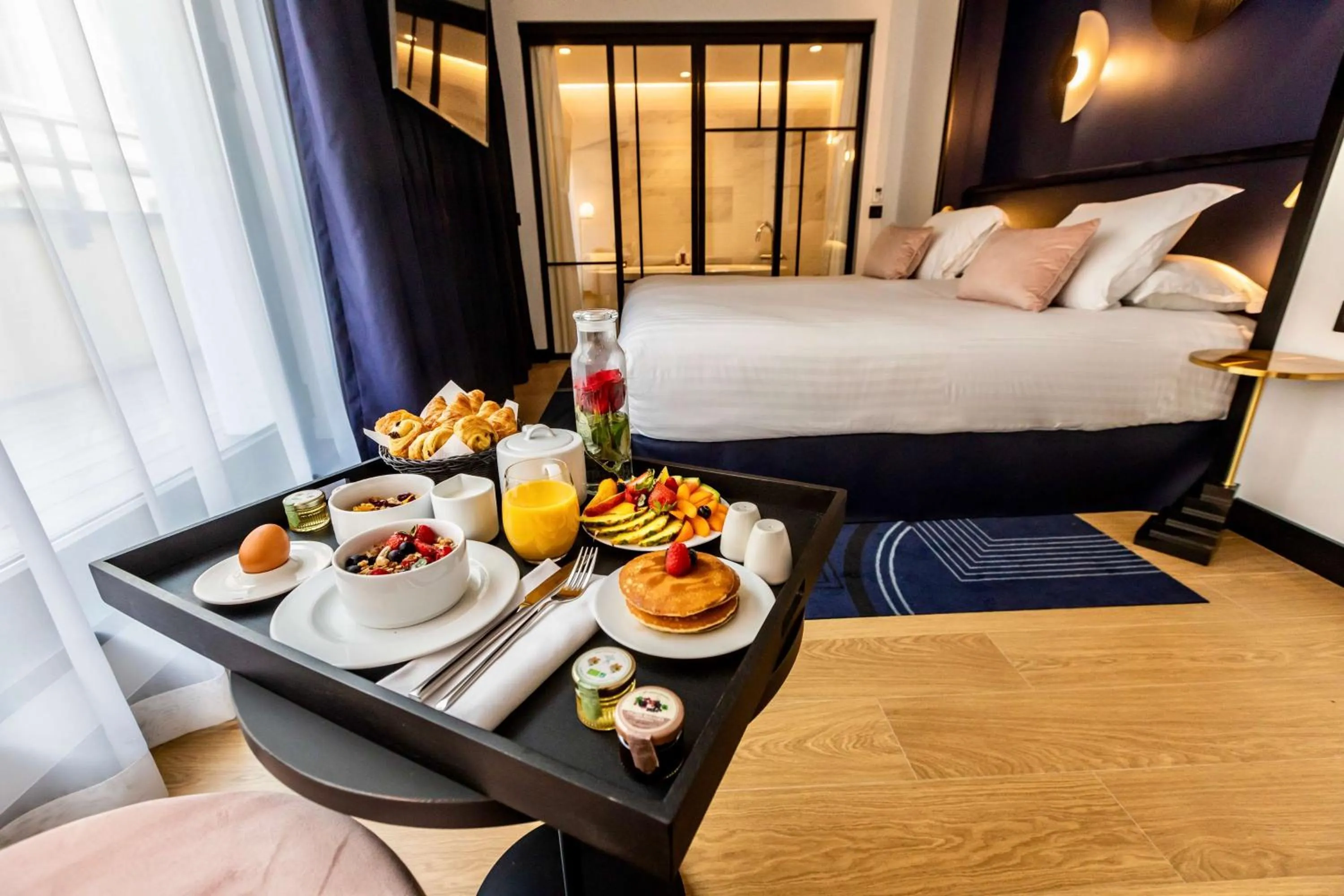 Prestige King Suite in Best Western Plus Crystal, Hotel,Bar & Spa