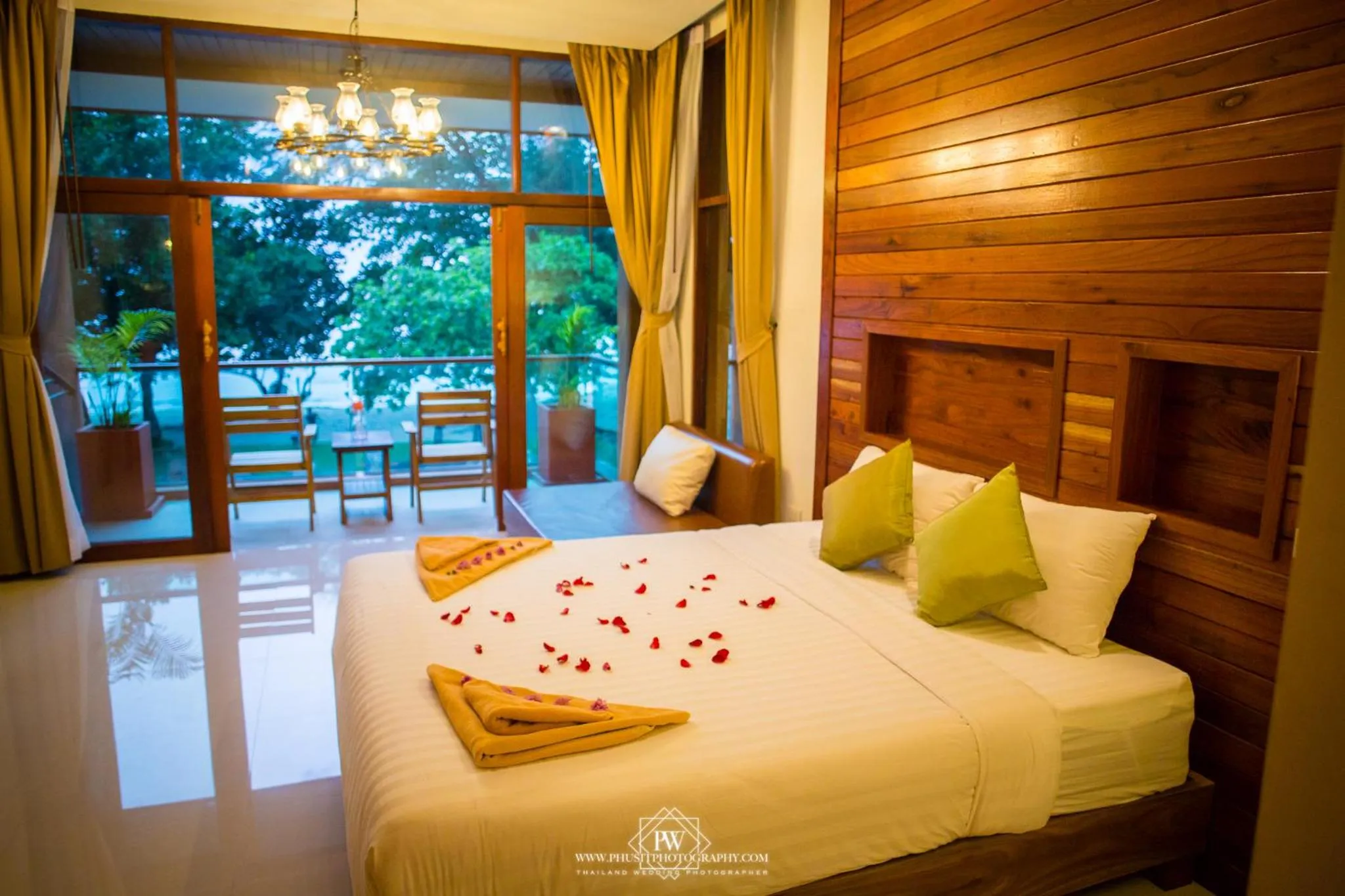 Double Room with Pool View in Flora I Talay