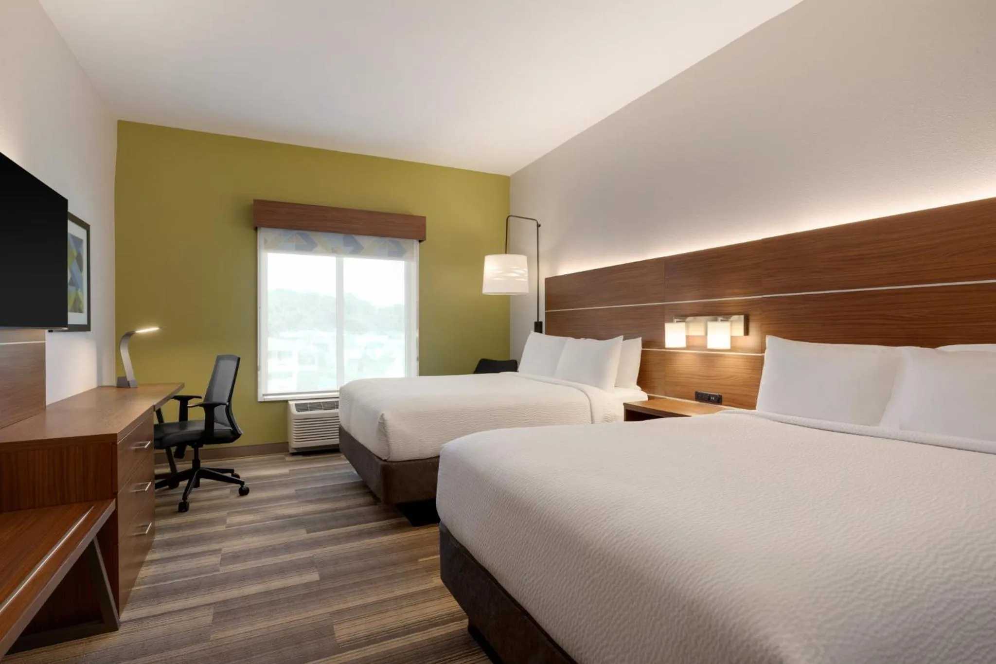 Queen Room with Two Queen Beds - Hearing Accessible/Non-Smoking in Holiday Inn Express & Suites - Dalton - Walnut Ave by IHG