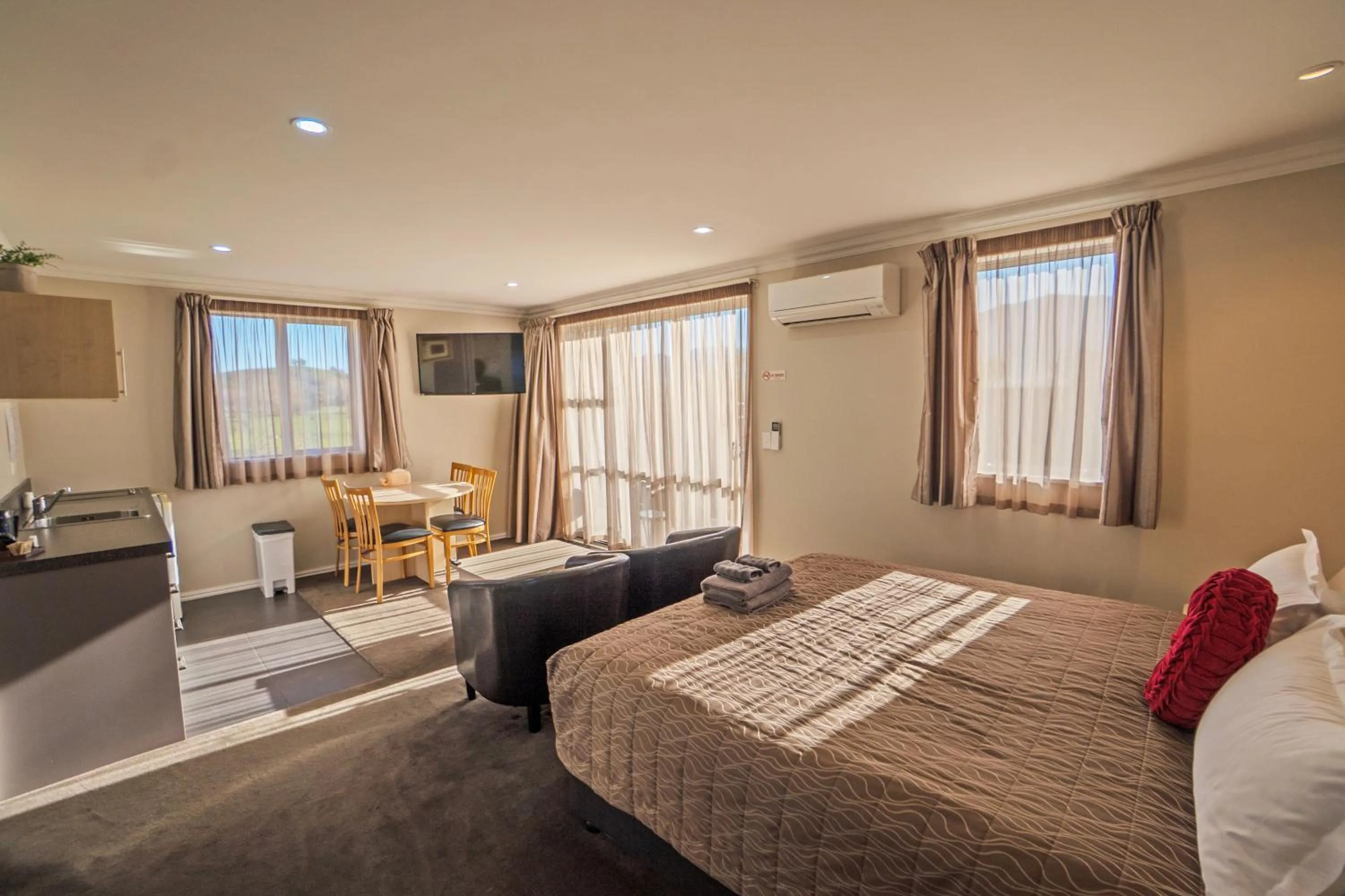 One-Bedroom Suite with Spa Bath in Mondello Kaikoura