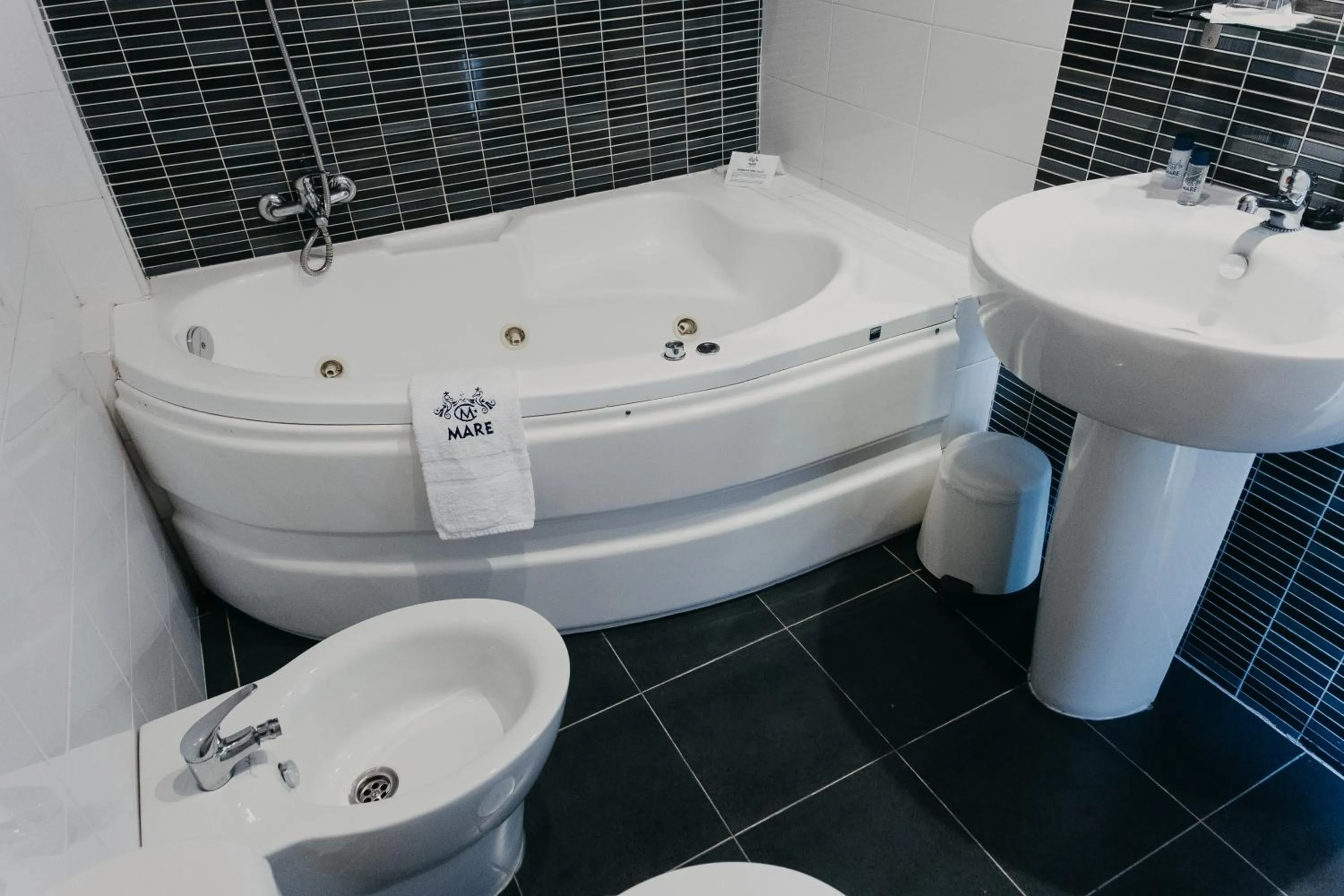 Superior Double Room in Mare Hotel