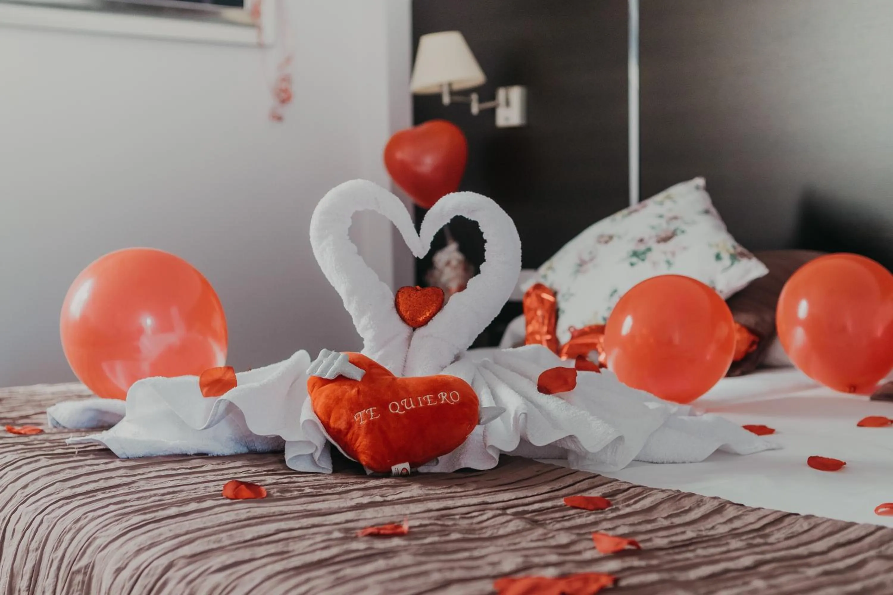 Double Room - Romantic Offer in Mare Hotel