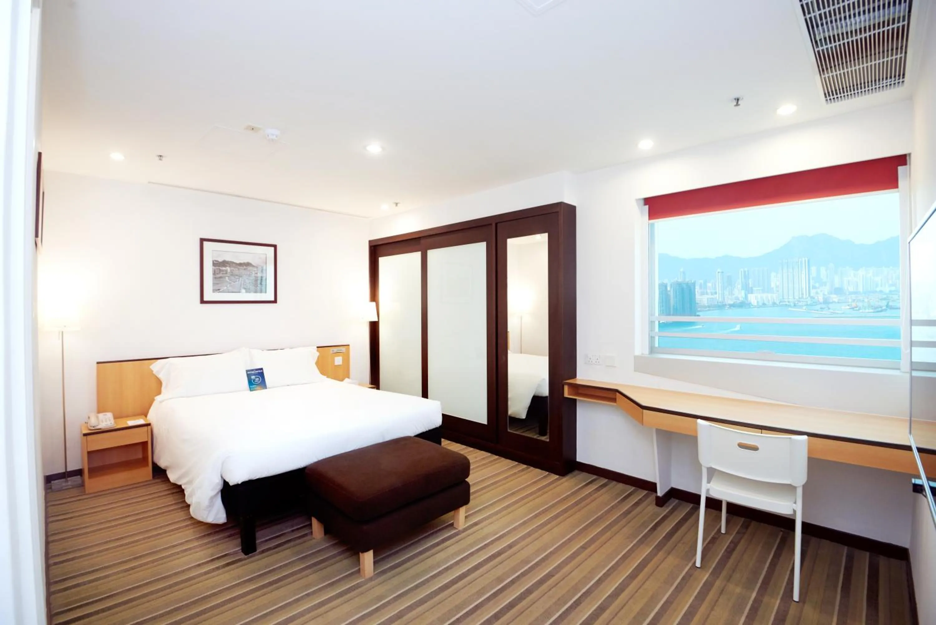 Executive Suite with One Double Bed in ibis Hong Kong North Point