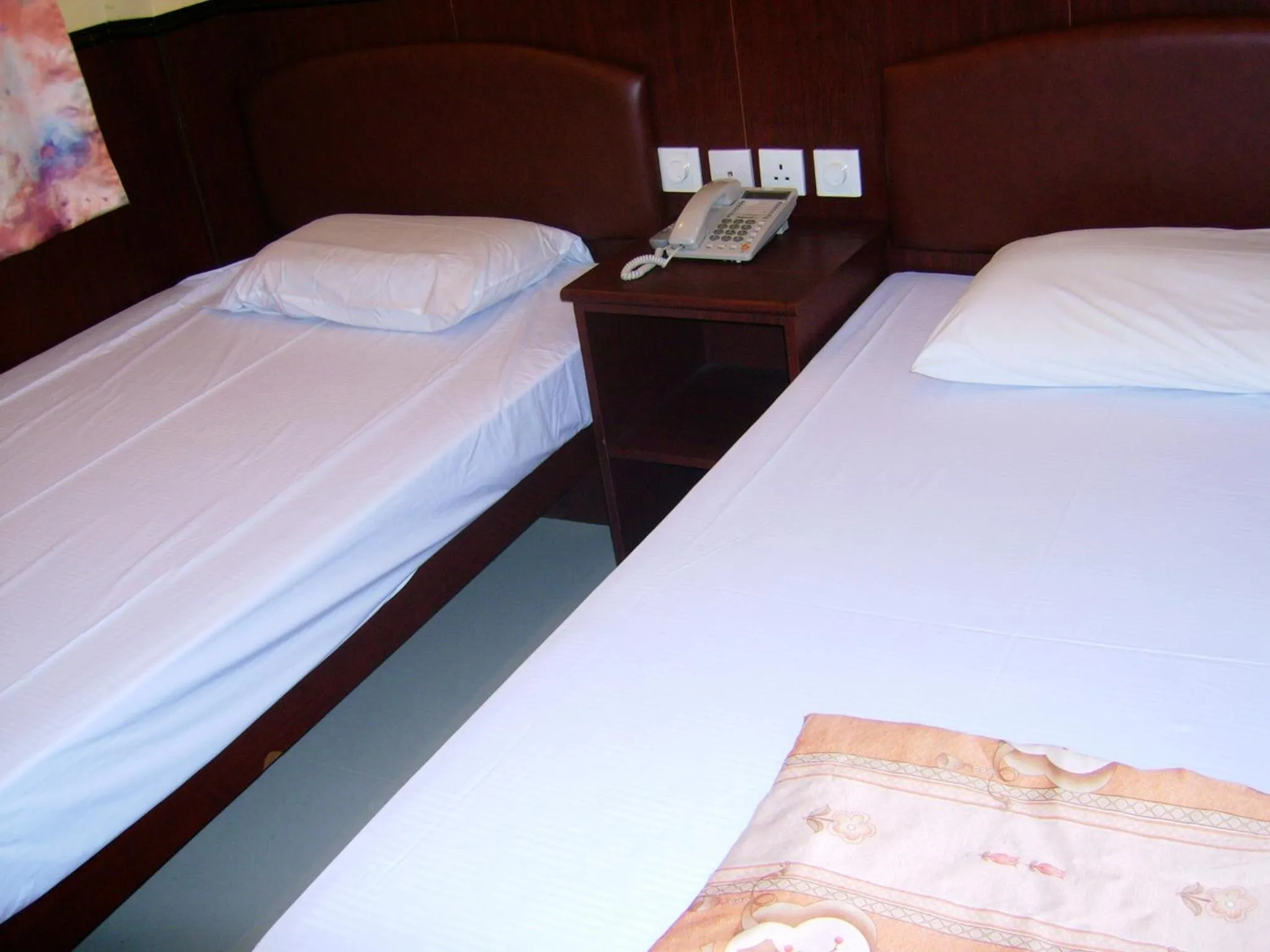 Double or Twin Room in Li’s Chain Hostel