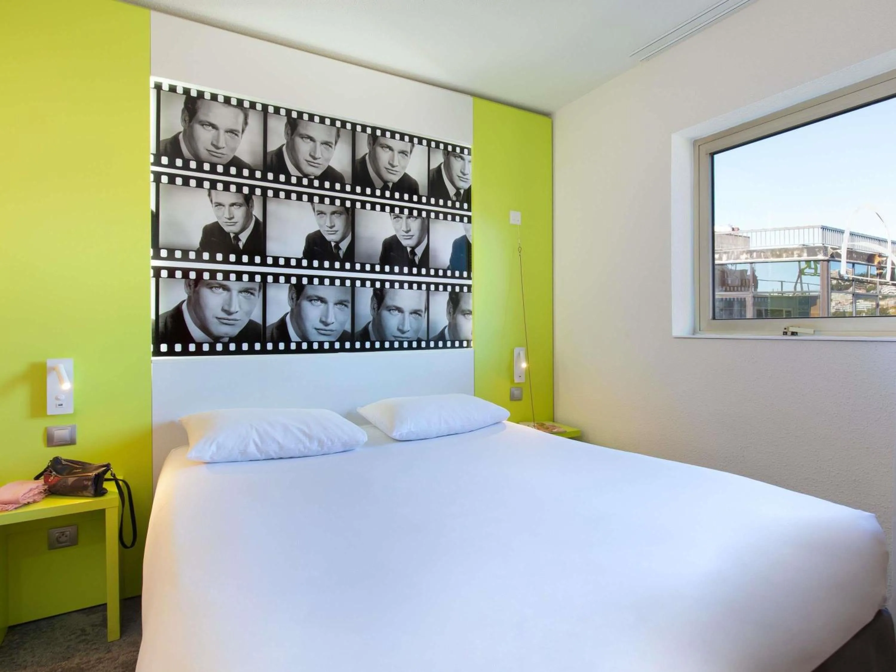 Standard Family Suite with Two Connecting Rooms in ibis Styles Cannes Le Cannet