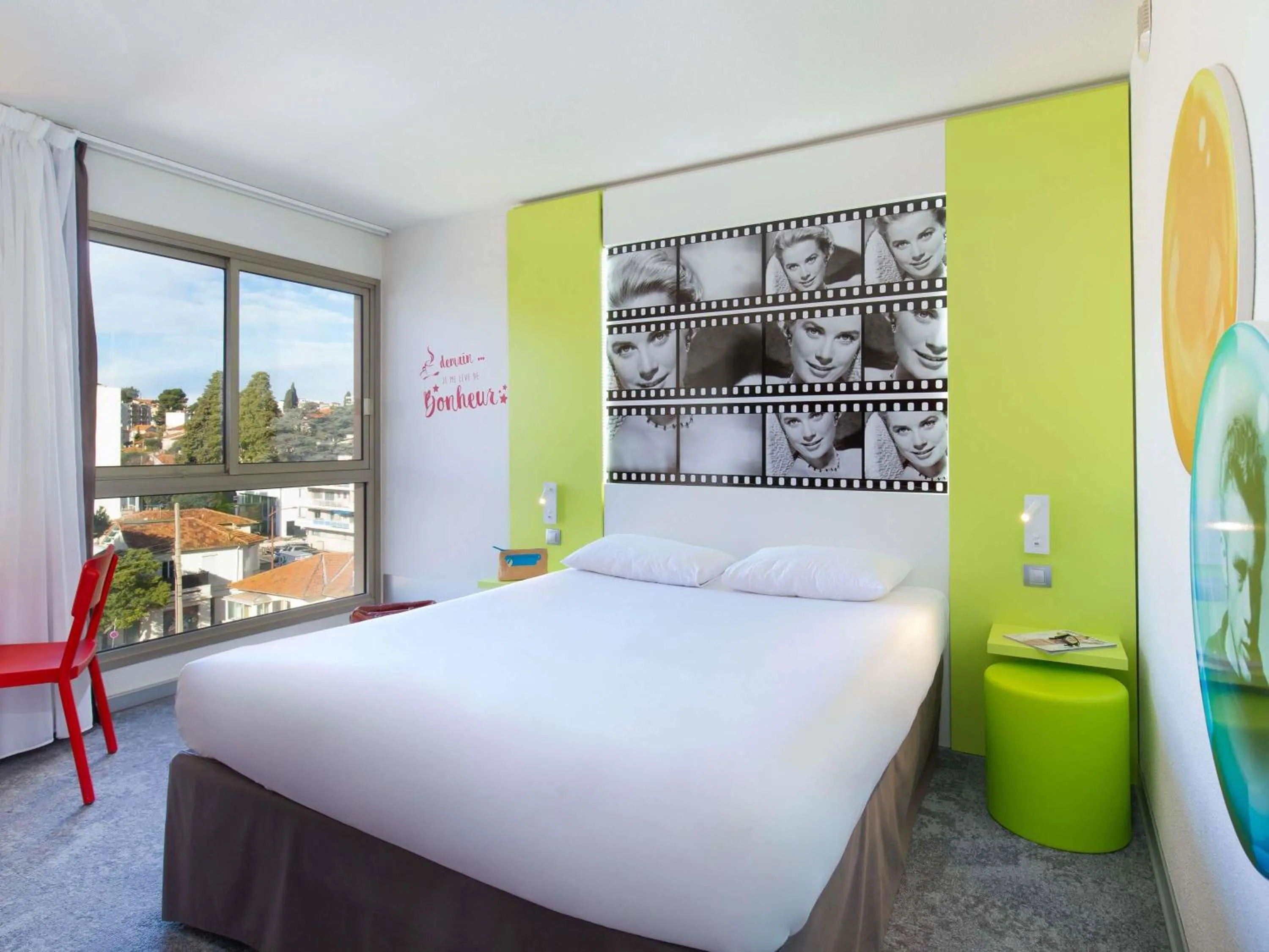 Standard Double Room in ibis Styles Cannes Le Cannet