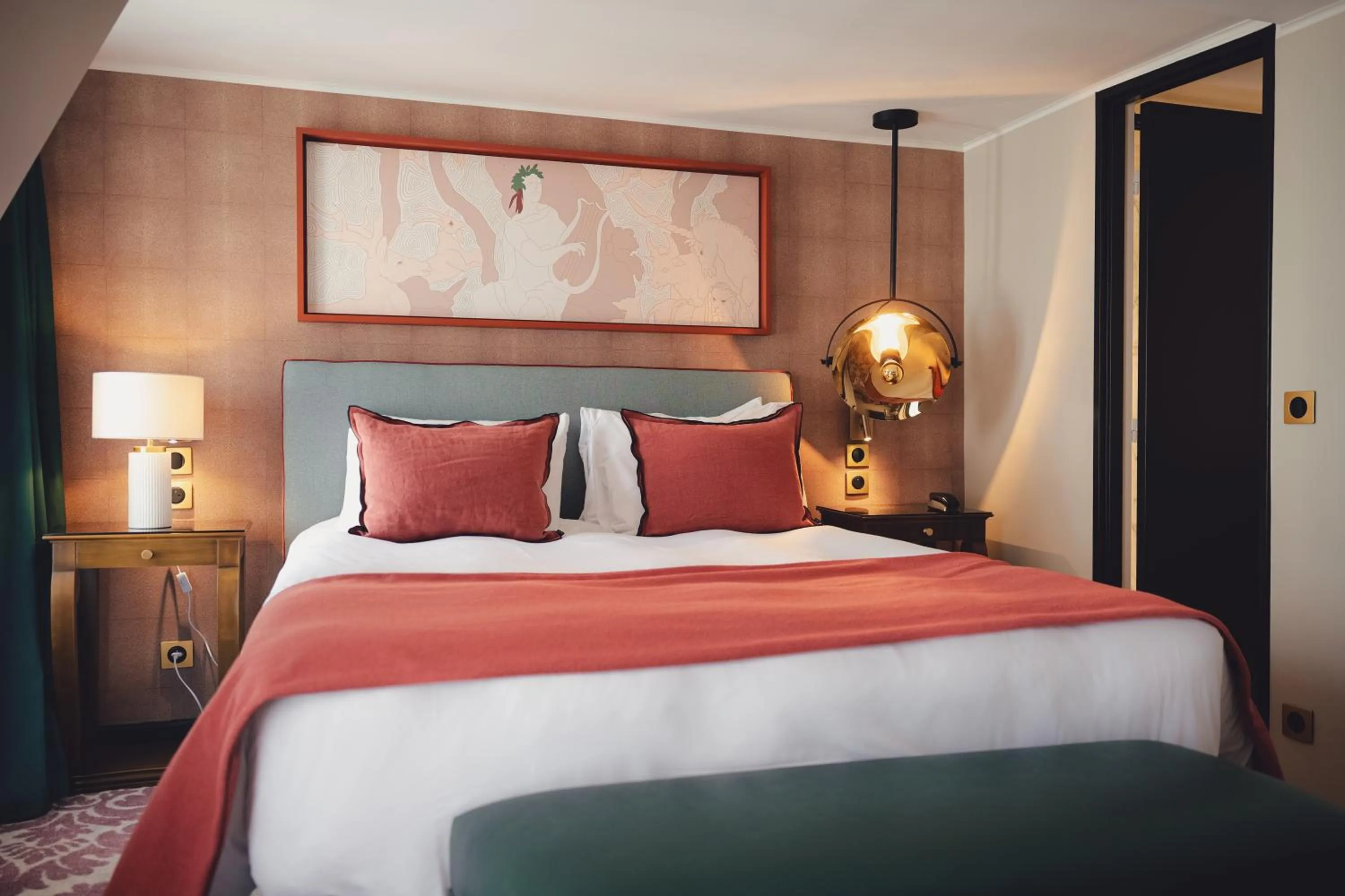 Deluxe Double Room with Balcony in Maison Orphée