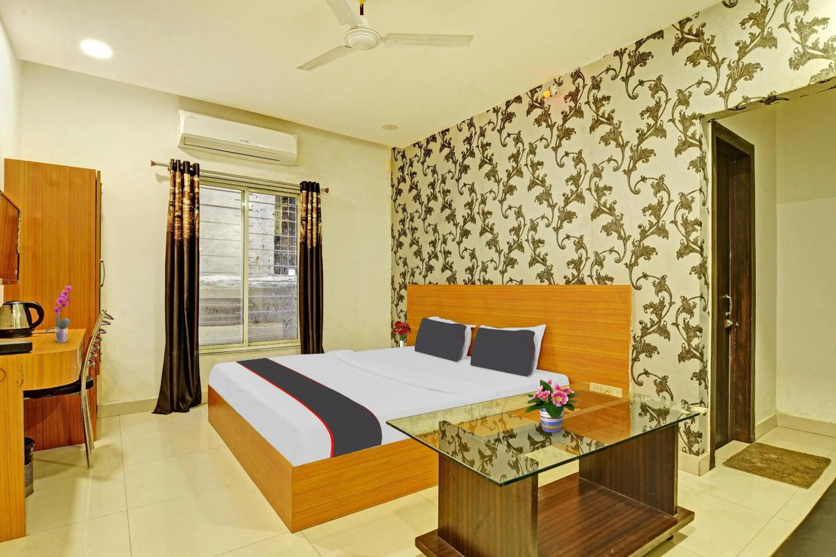 Standard Double Room - single occupancy in Super Collection O Mountain View Resort