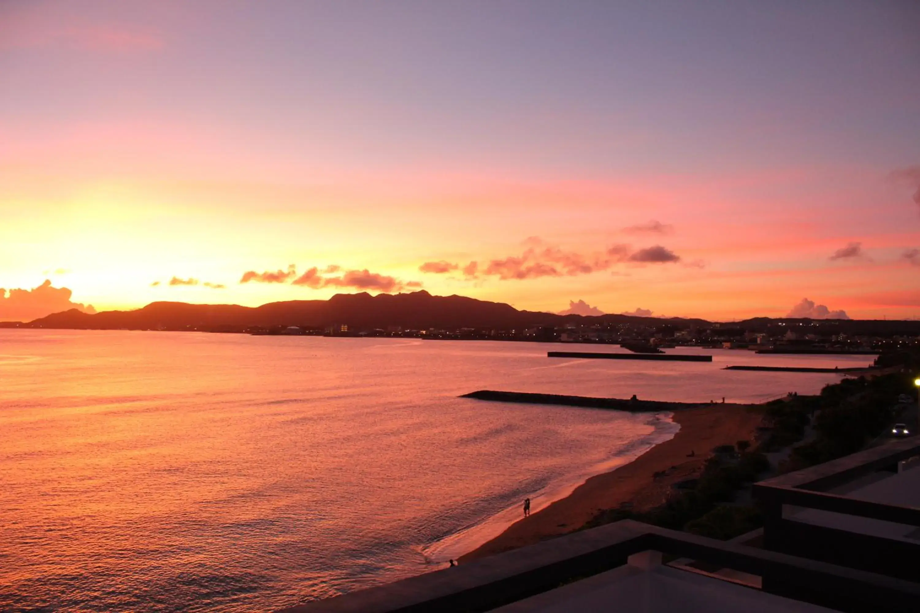 ゲートイン名護 ゲートイン名護