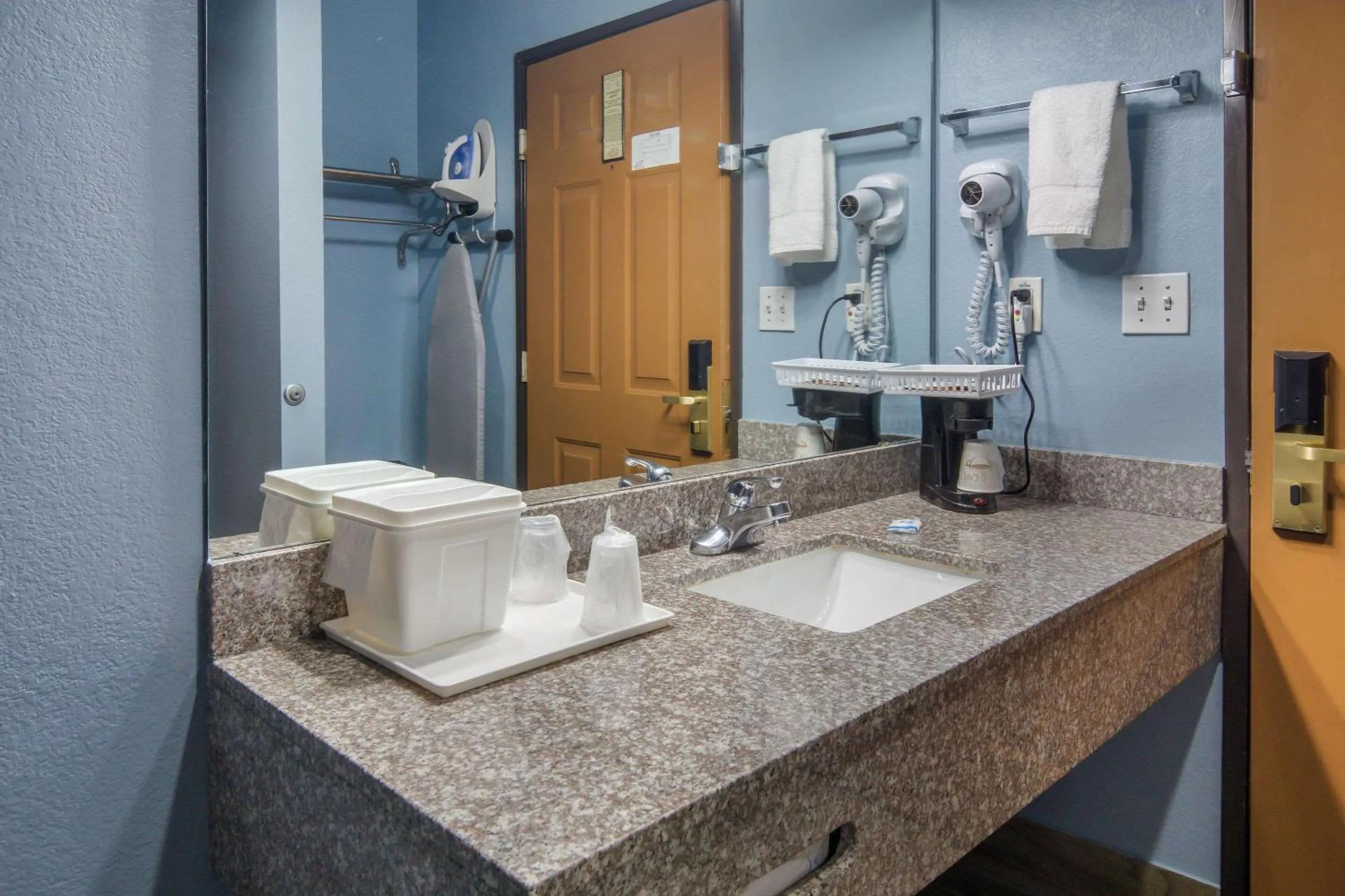 Efficiency Queen Room with Two Queen Beds - Accessible/Smoking in Rodeway Inn Carrollton I-35E