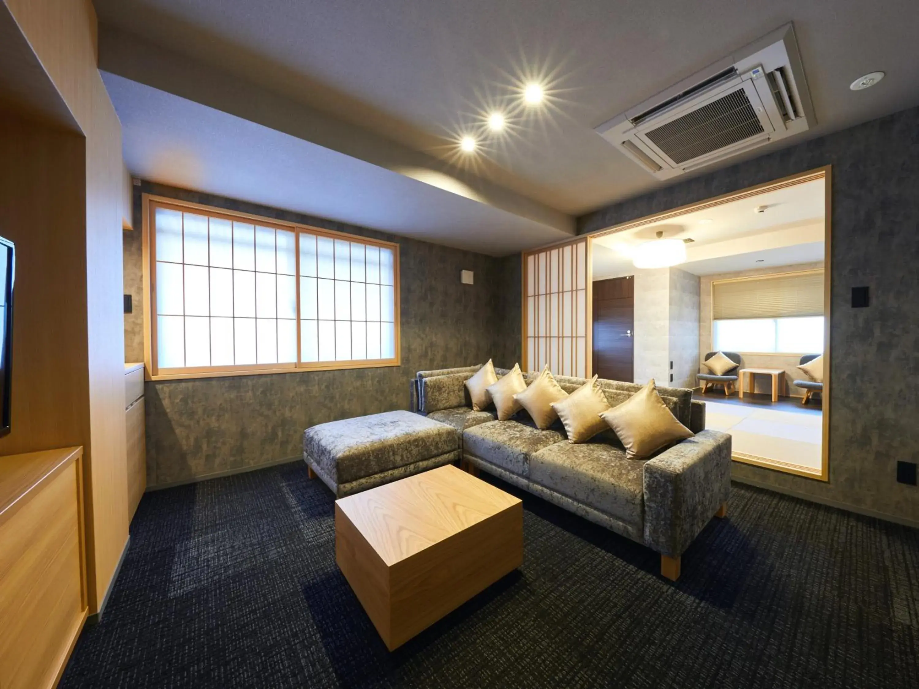 Rinn Shijo Nishinotoin Rinn Shijo Nishinotoin