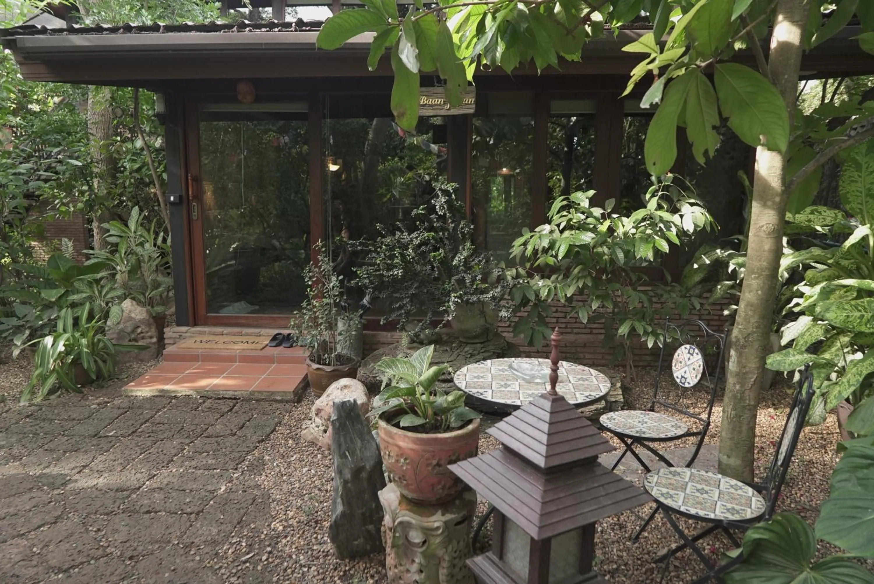 Villa with Garden View in Cattani's Riverside Home