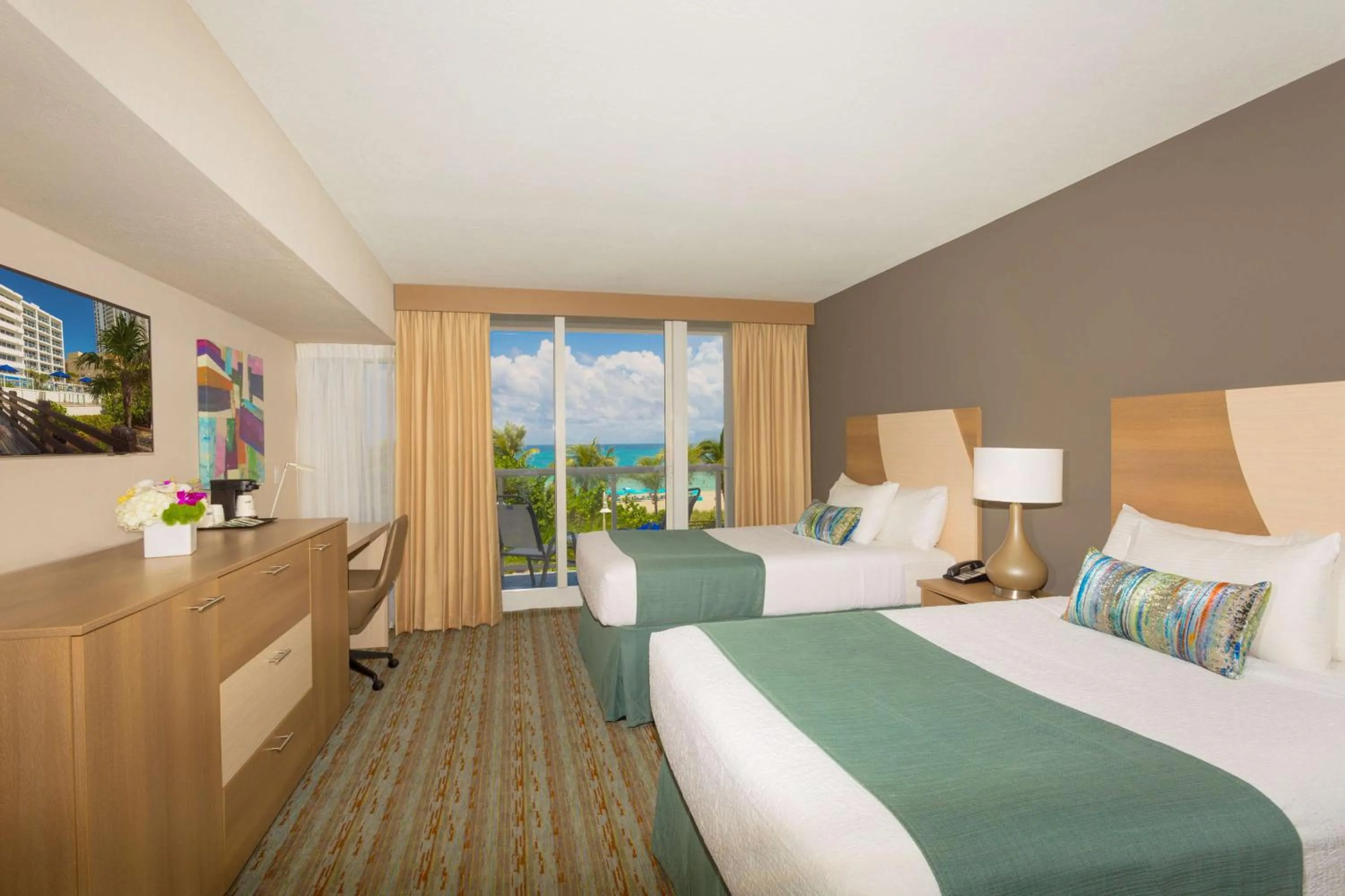 Double Room with Two Double Beds - Ocean Front  in Best Western Plus Atlantic Beach Resort