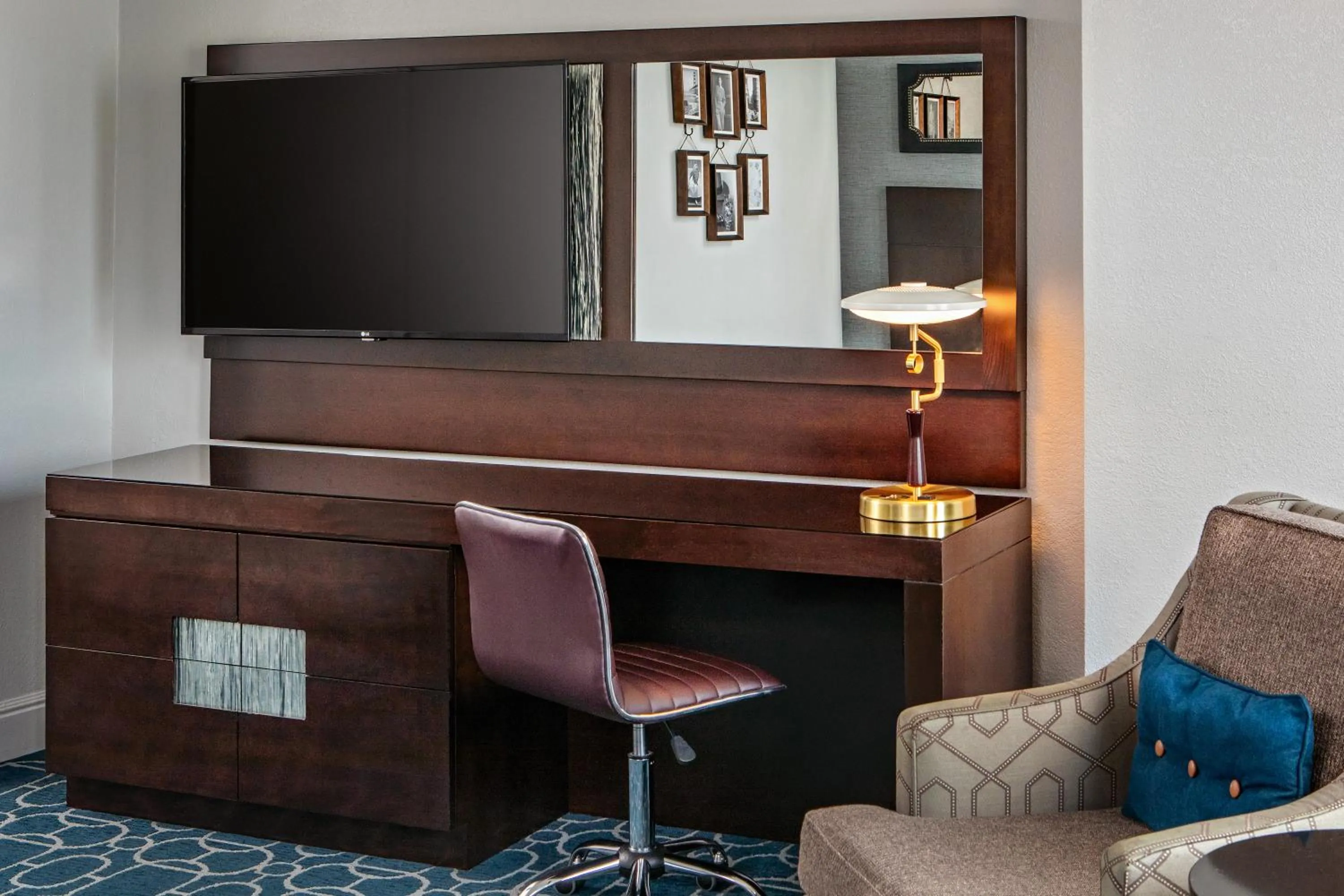 Deluxe Queen Room with Two Queen Beds in Hotel Adagio, Autograph Collection