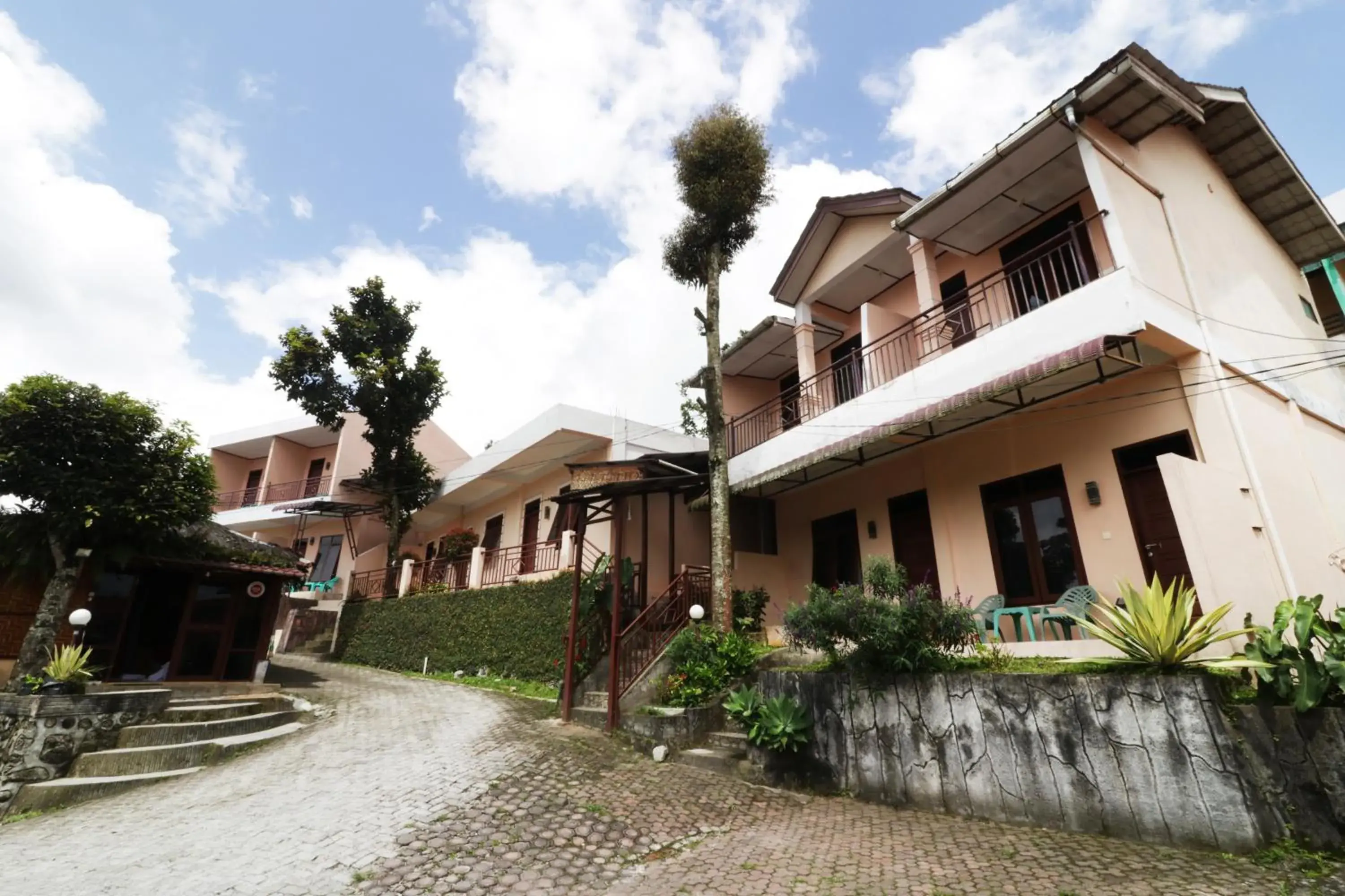 Villa Keluarga Bre Batunanggar Villa Keluarga Bre Batunanggar